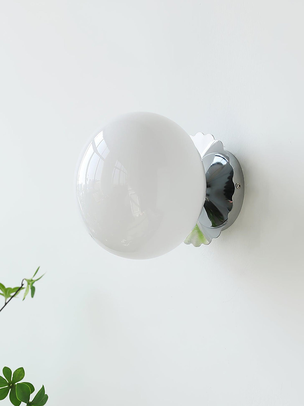 Niltalia Round Wall Light