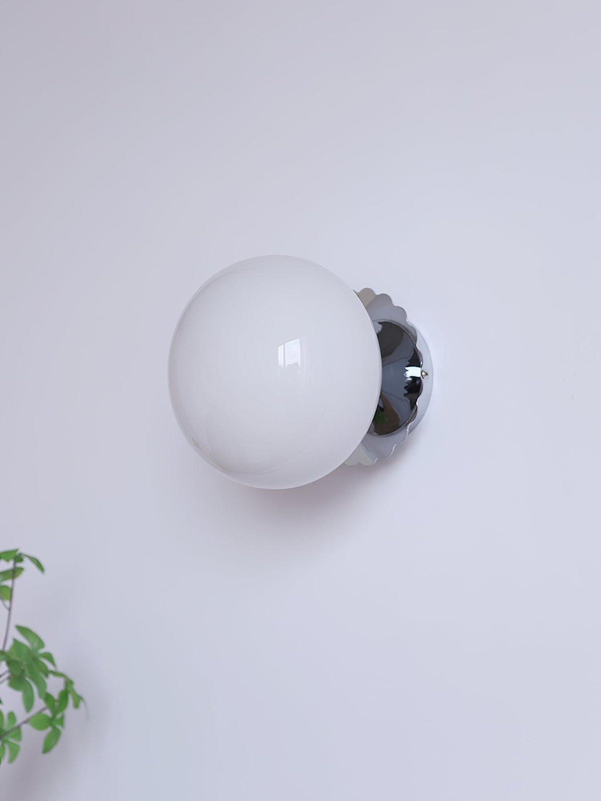 Niltalia Round Wall Light