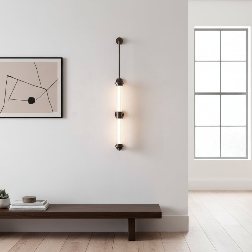 Xeso Vertical Wall Light