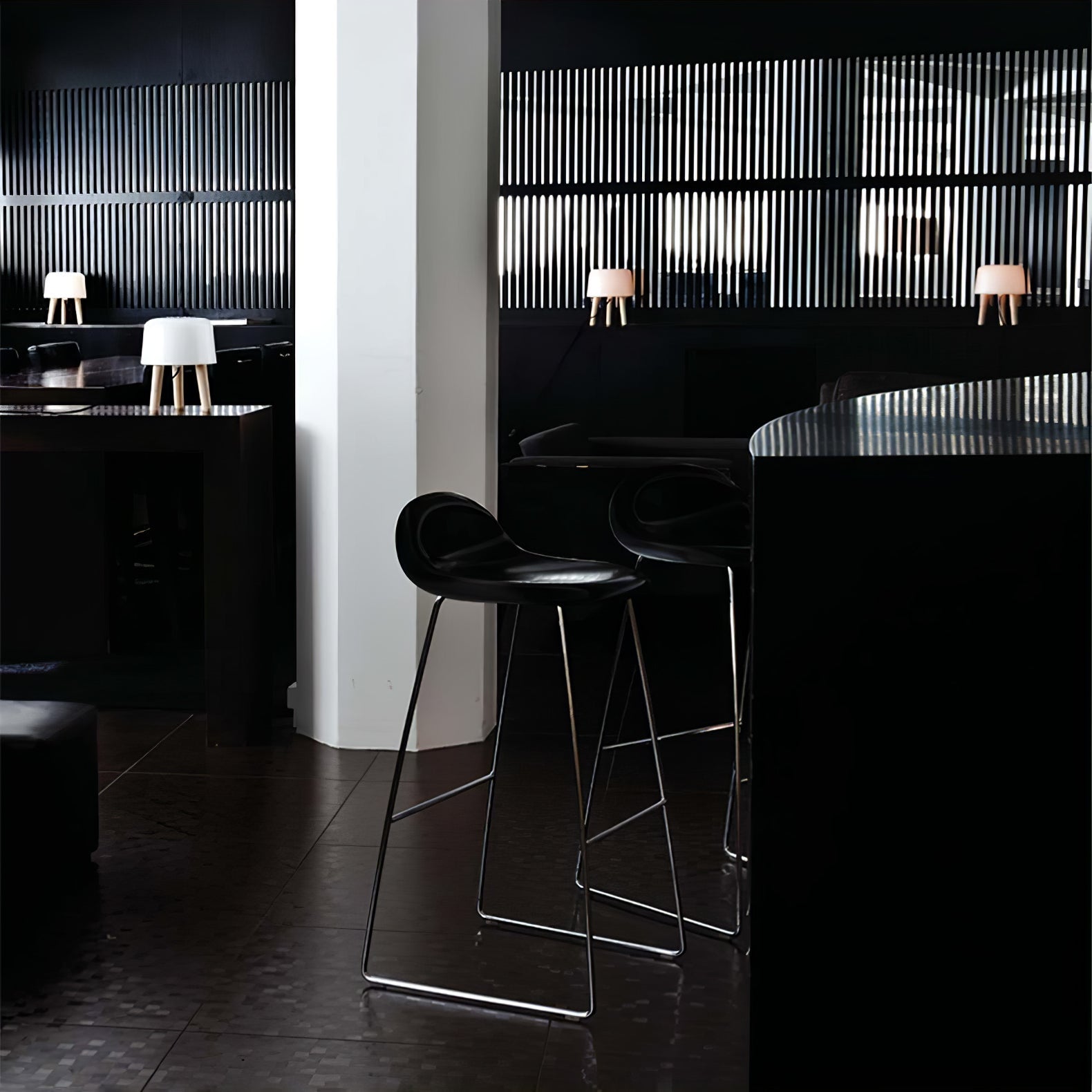 Melkin Table Lamp