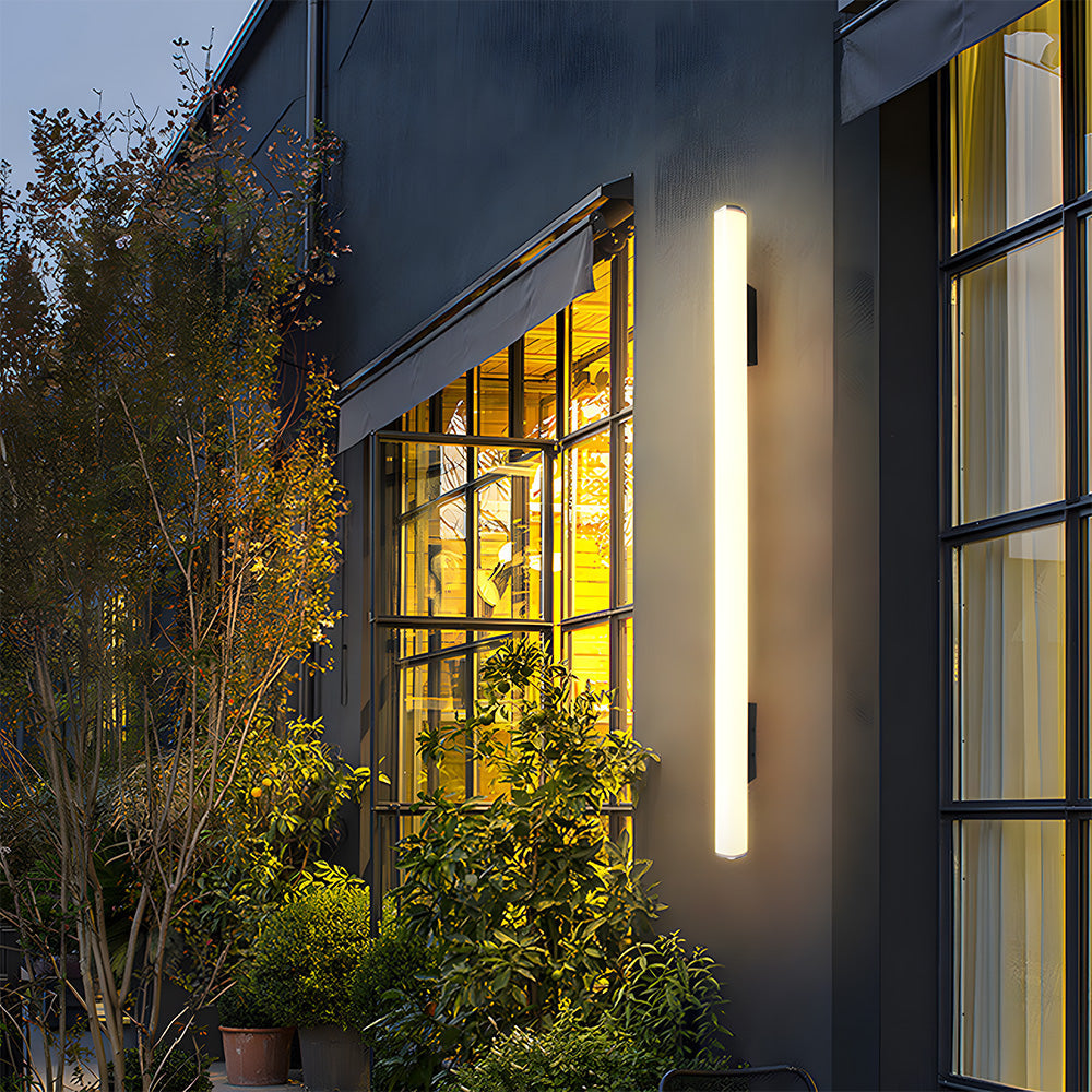 Olyo LED Outdoor Wall Light