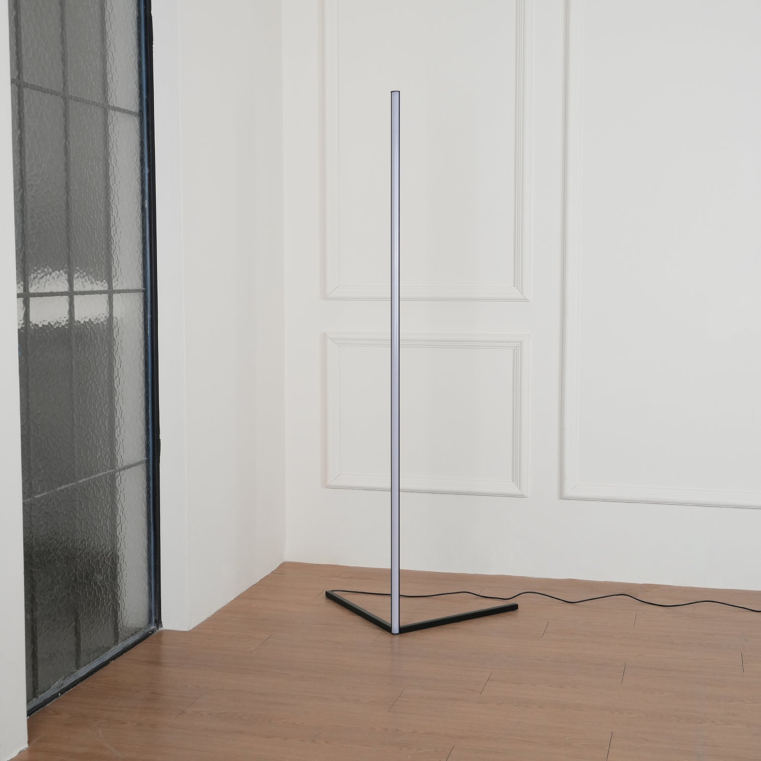 Lucavo Floor Lamp