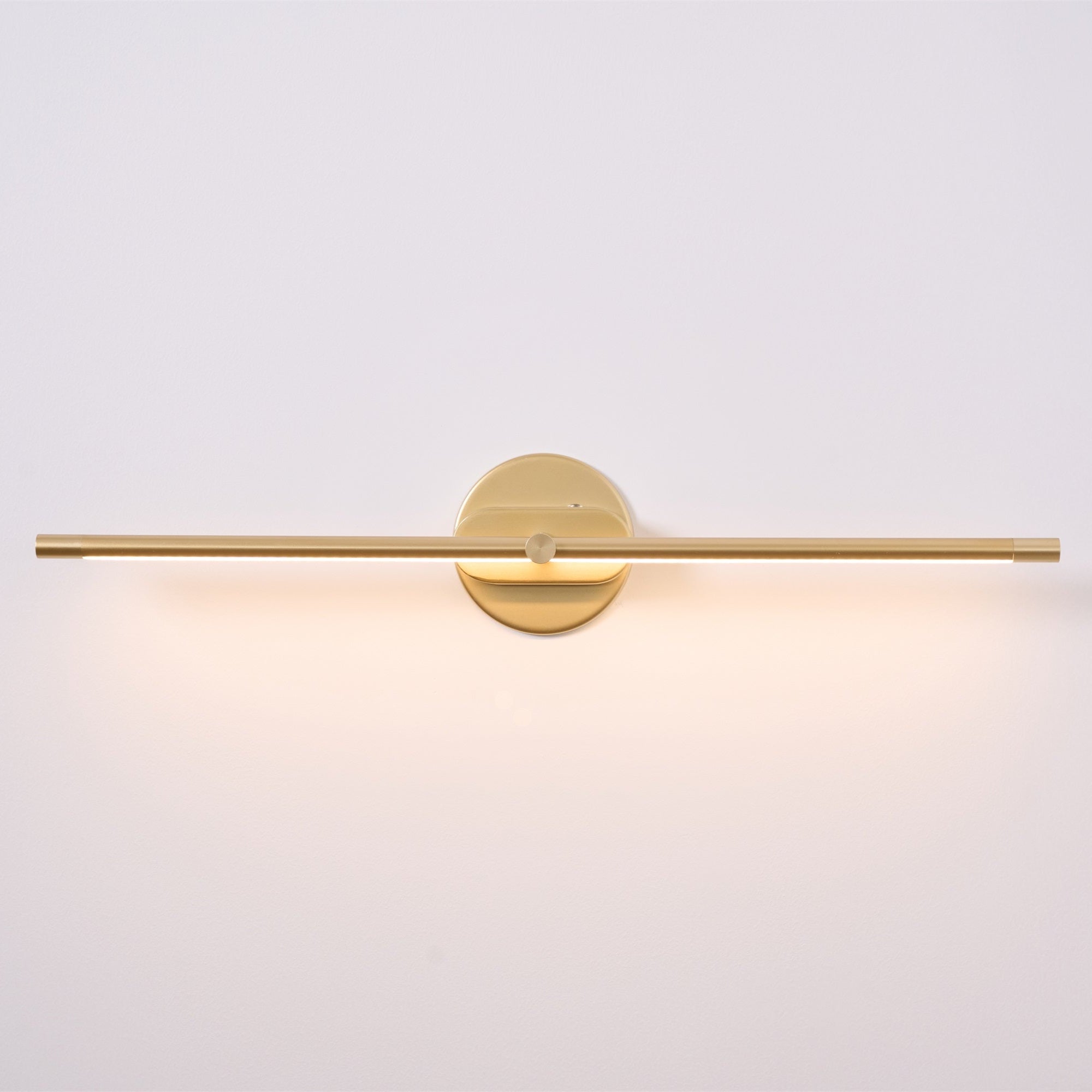 Govva Wall Light