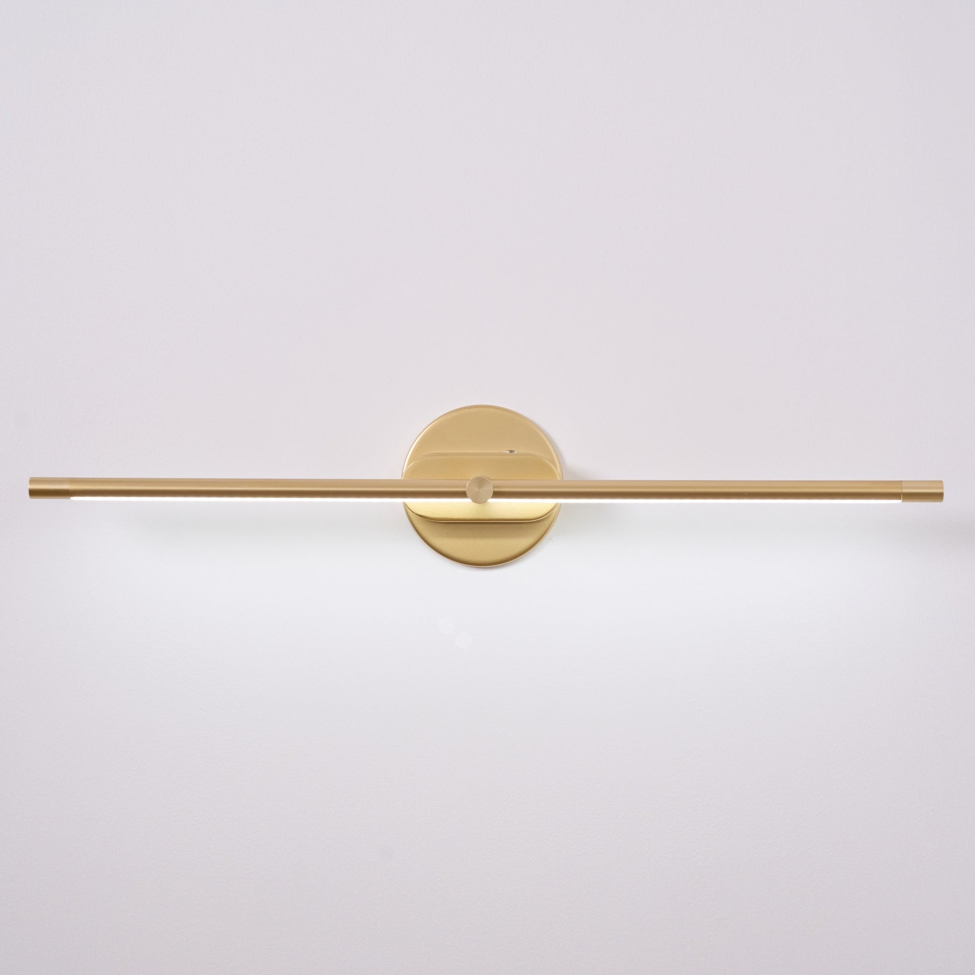 Govva Wall Light