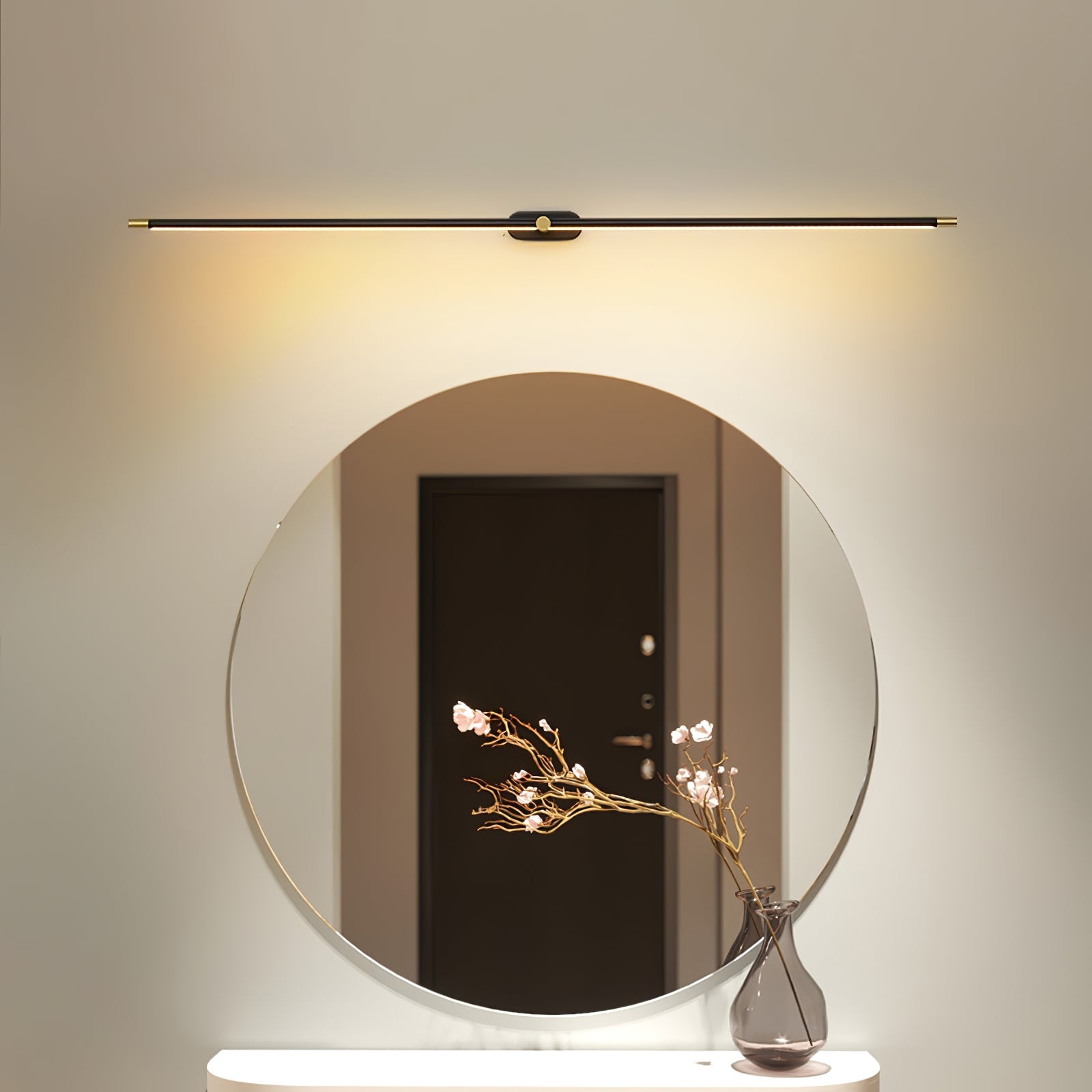Govva Wall Light