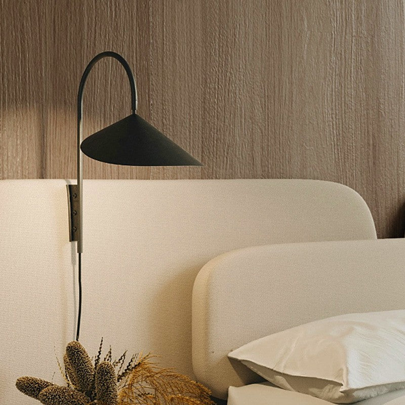 Arumce Wall Light