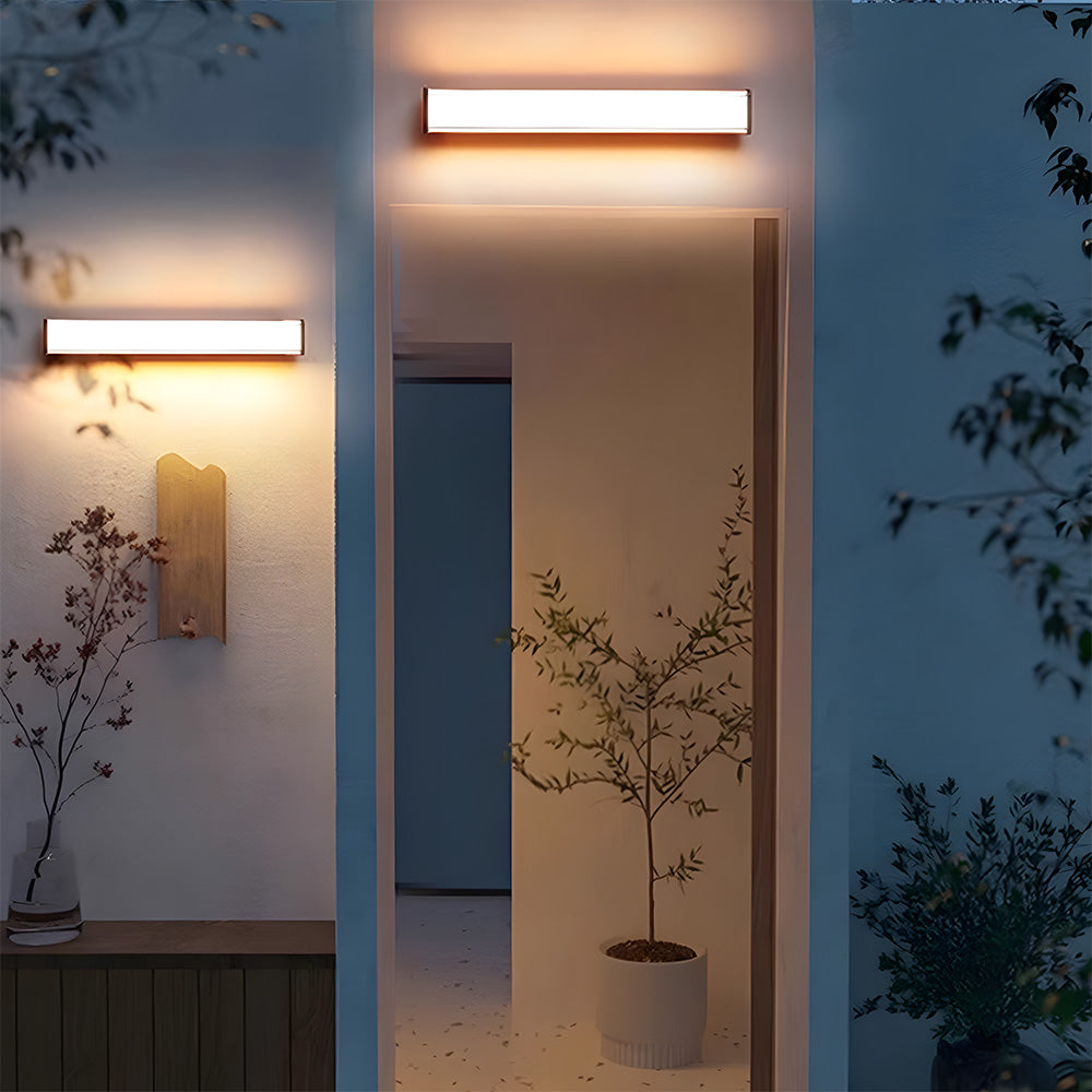 Ruviano Outdoor Wall Light