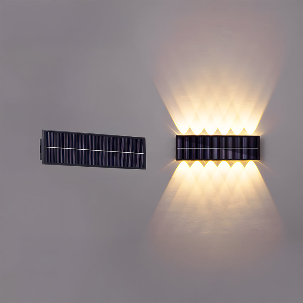 Quiloro Outdoor Wall Light