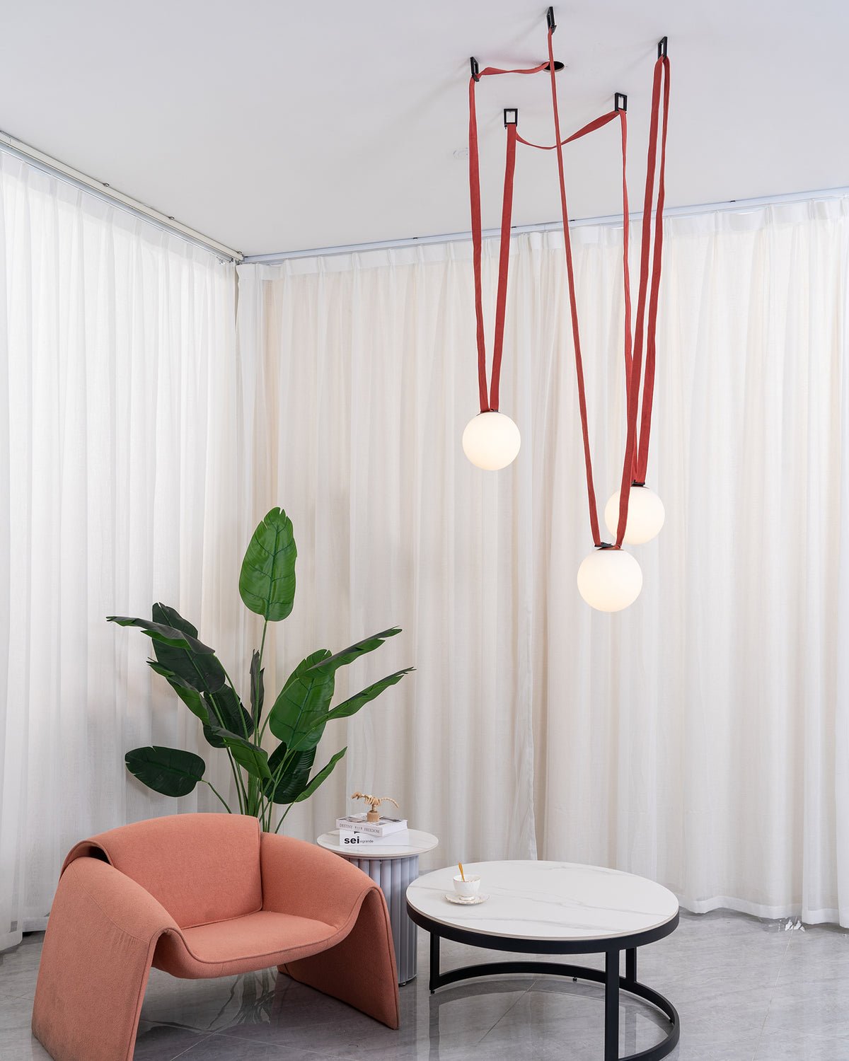 Stanirus Globe Pendant Light