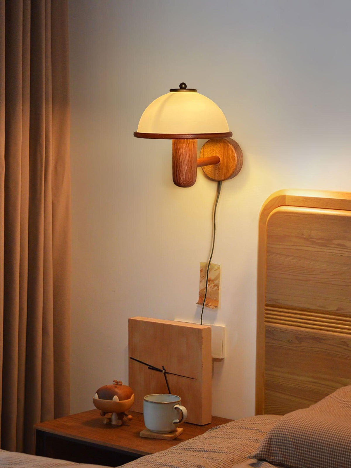 Troko Mushroom Wall Light