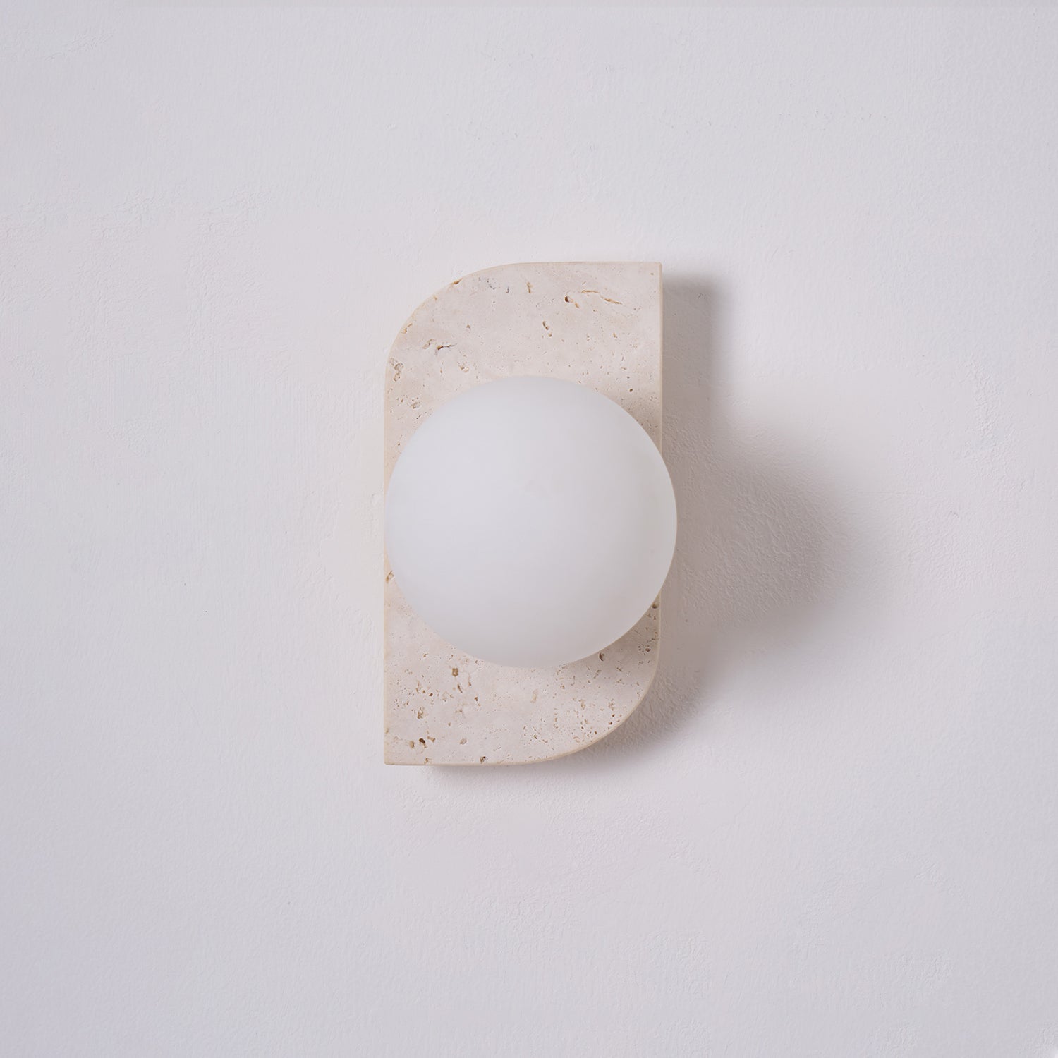 Pellune Wall Light