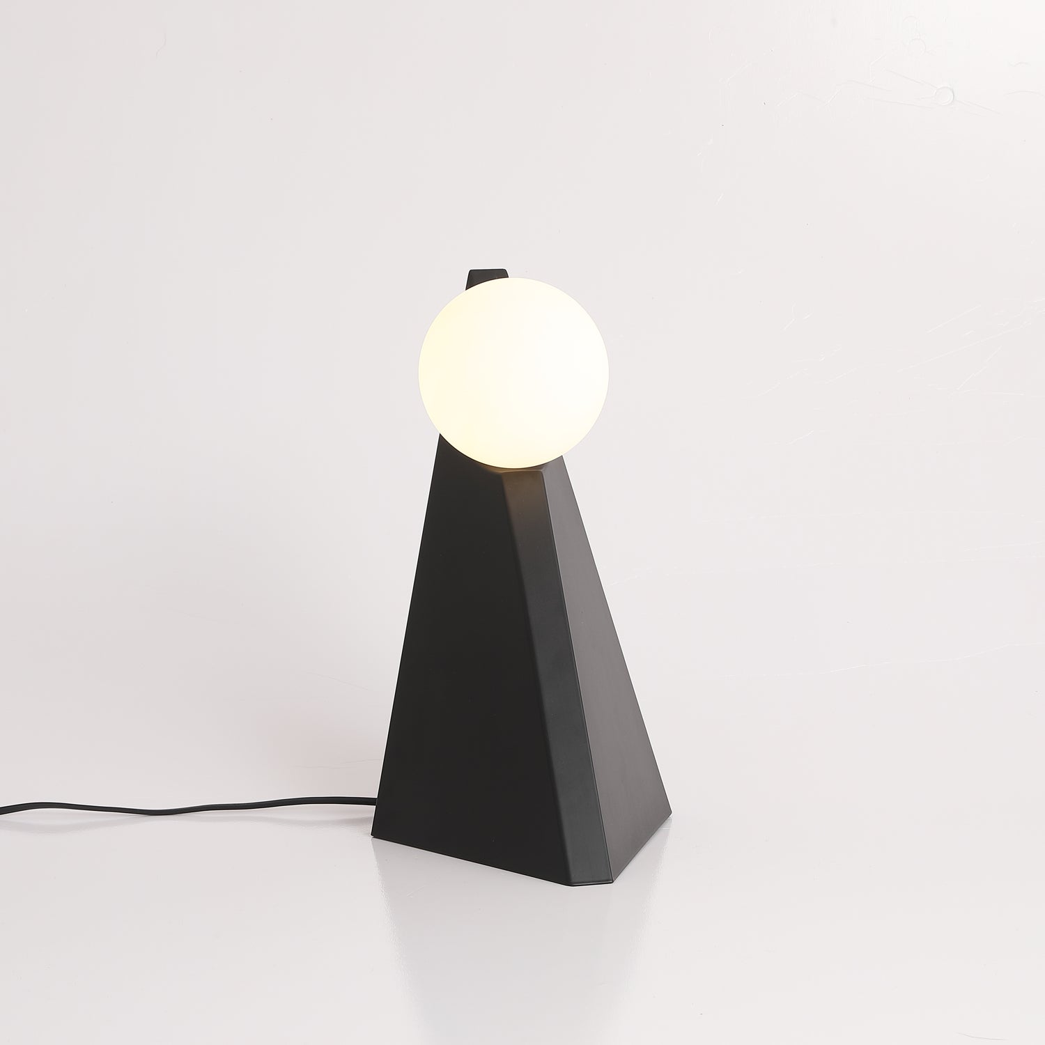 Royan Table Lamp