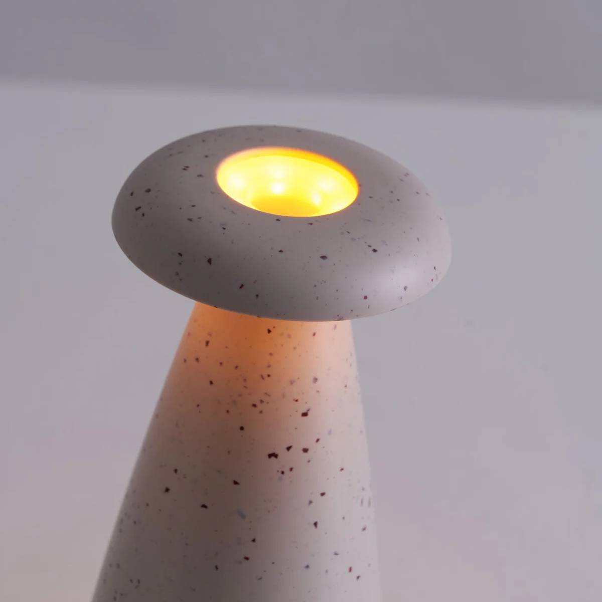 Nelisco Table Lamp
