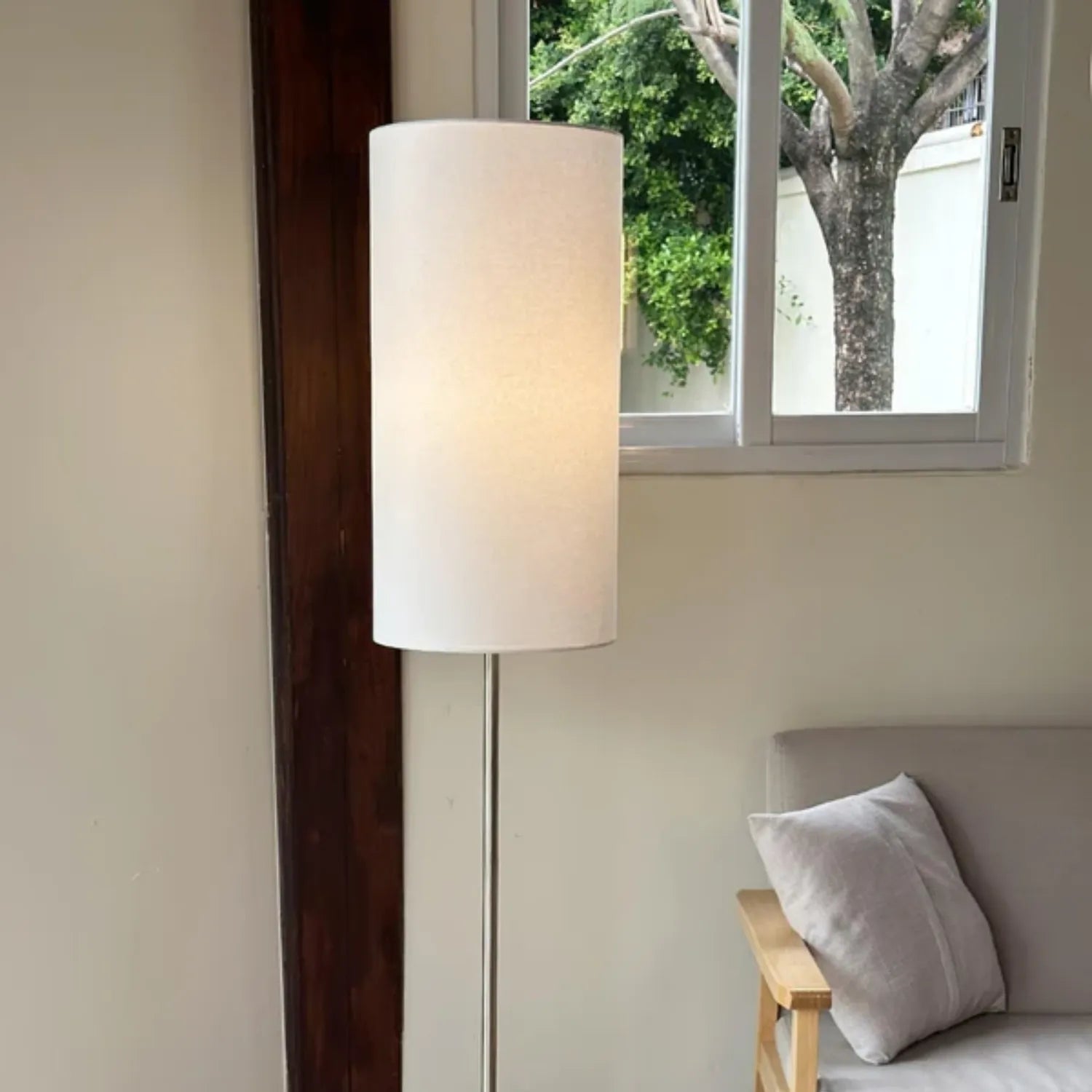 Orebis Floor Lamp