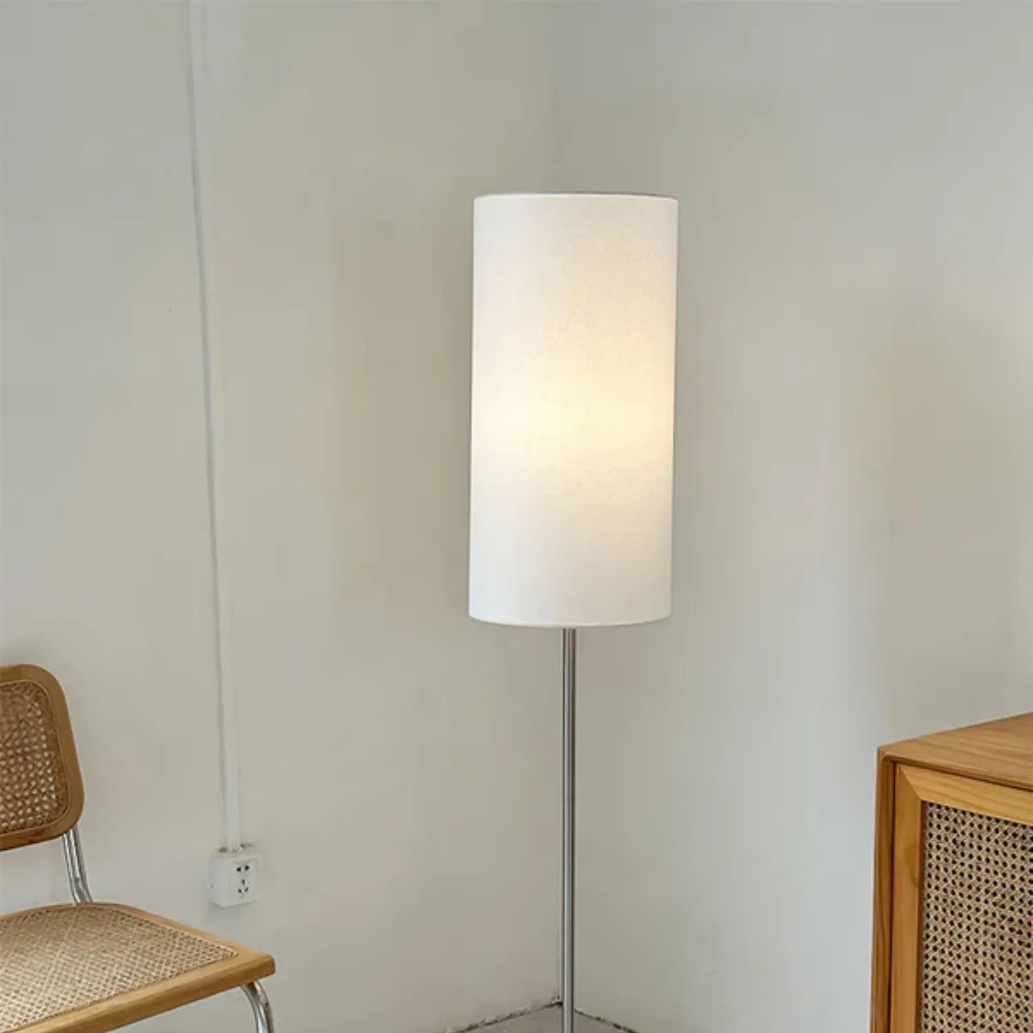 Orebis Floor Lamp
