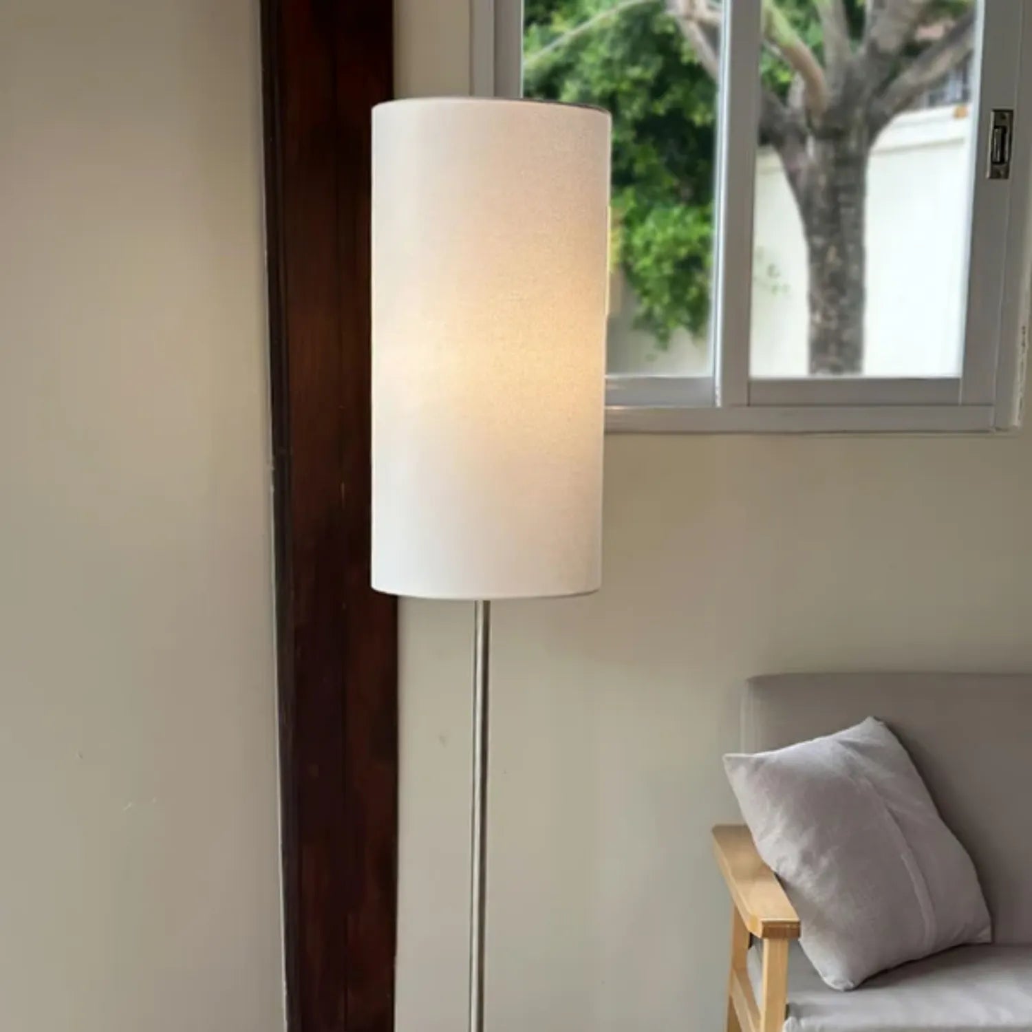 Orebis Floor Lamp