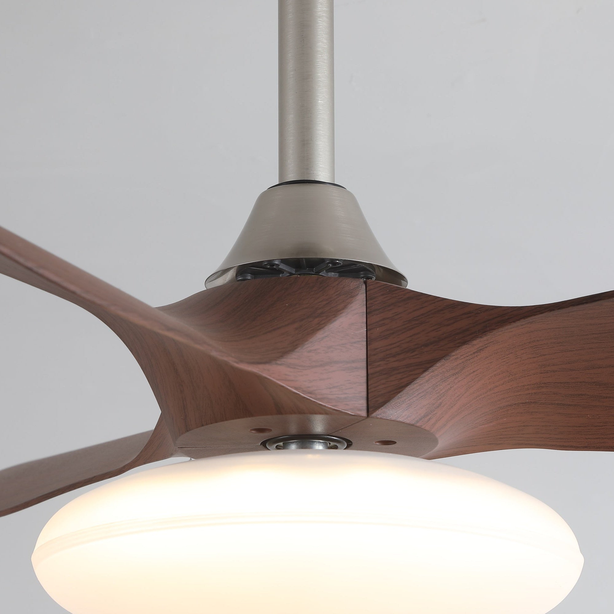 Zerinn Ceiling Fan
