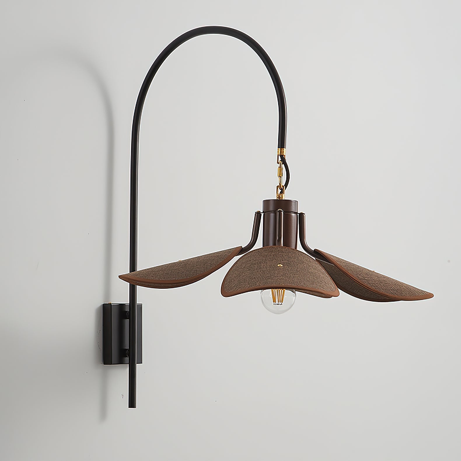 Misces Flower Wall Light