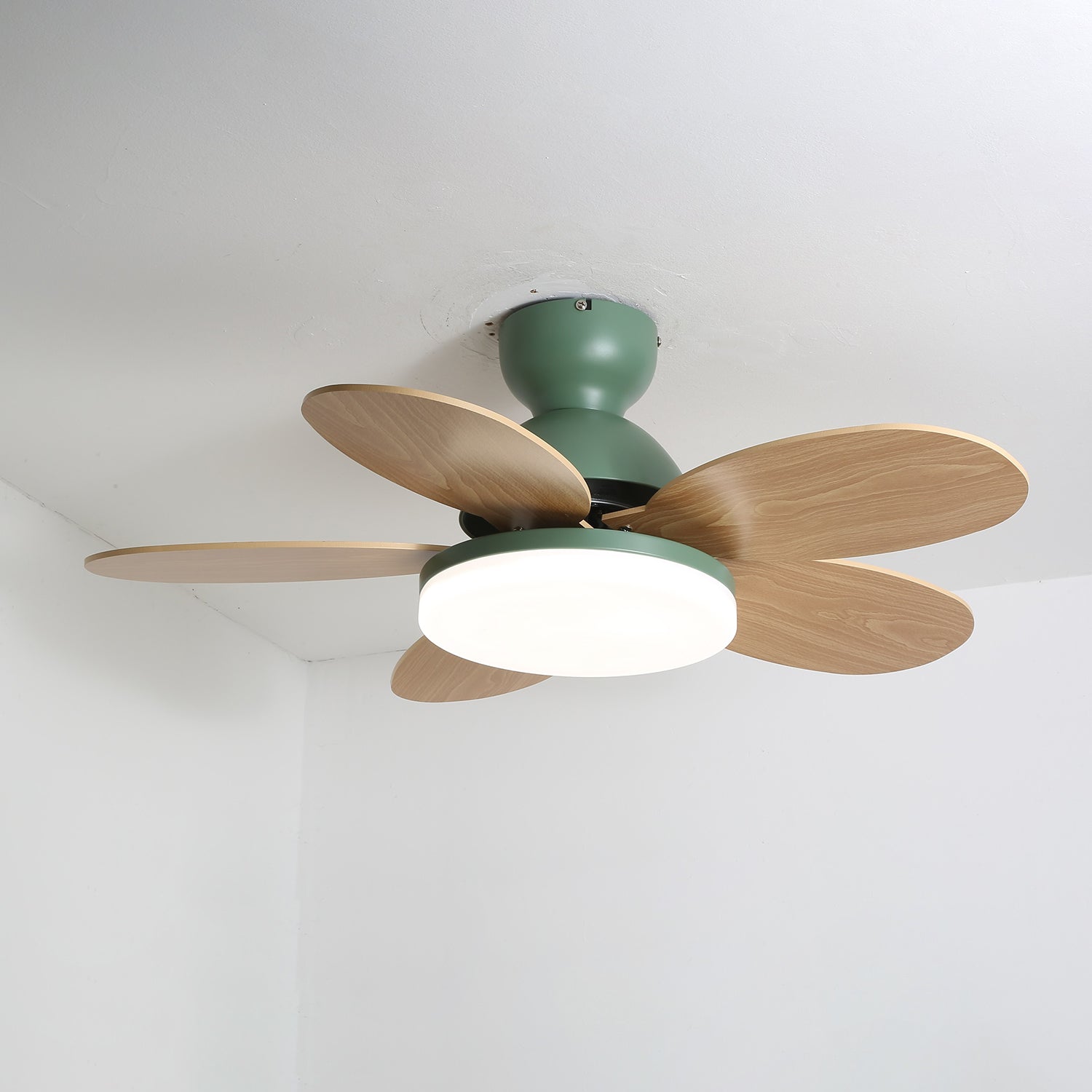 Paleto LED Ceiling Fan