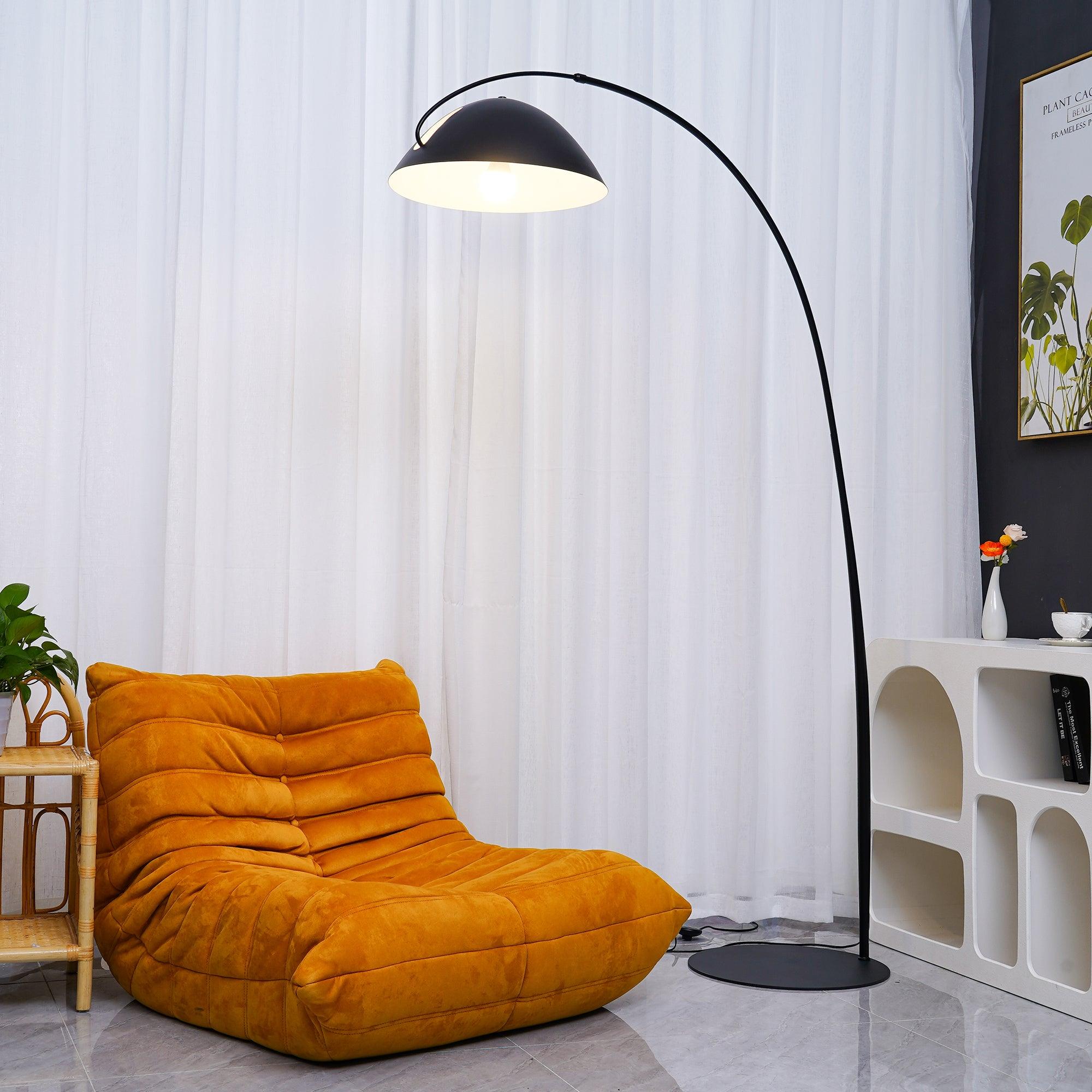Versaec Floor Lamp