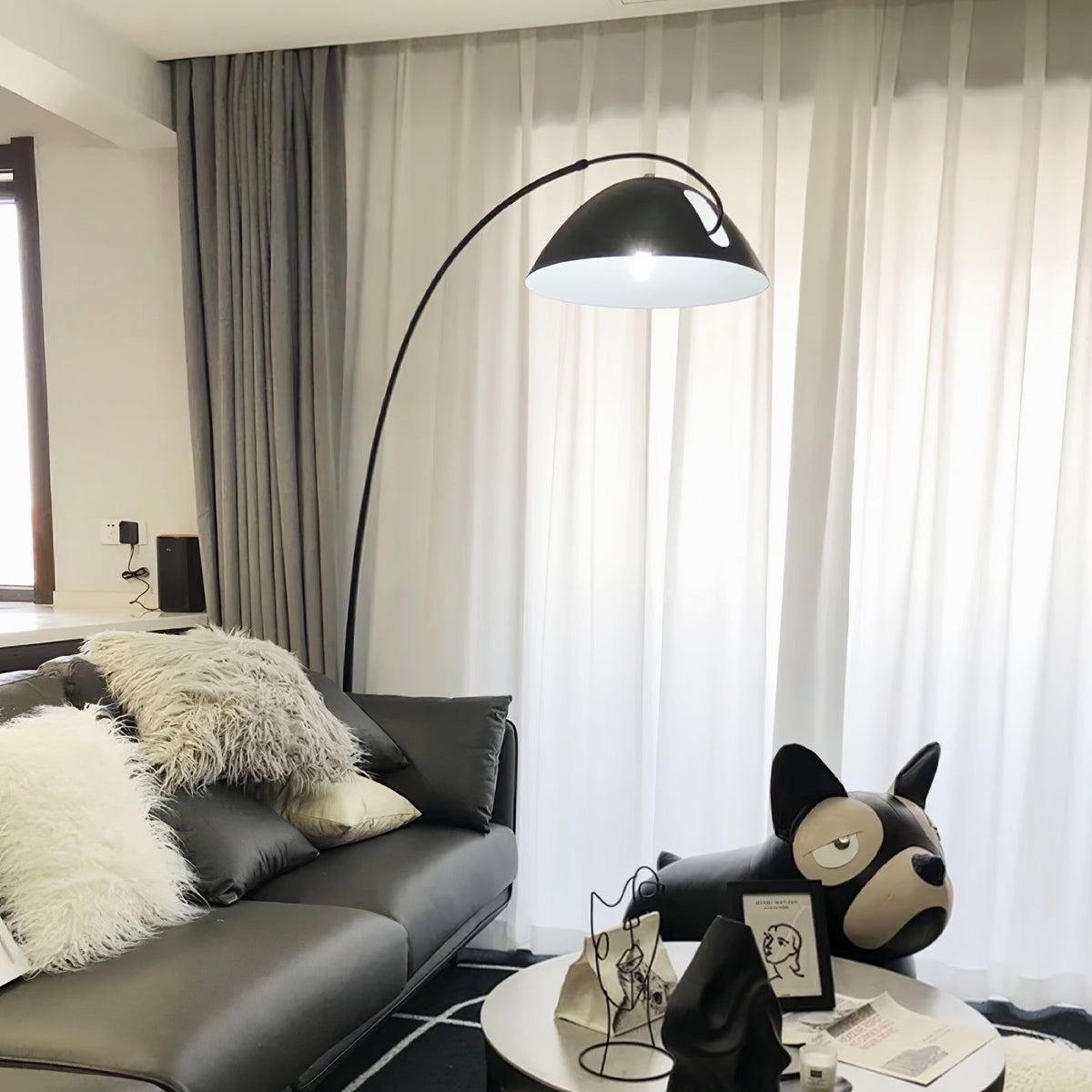 Kramovis Arc Floor Lamp