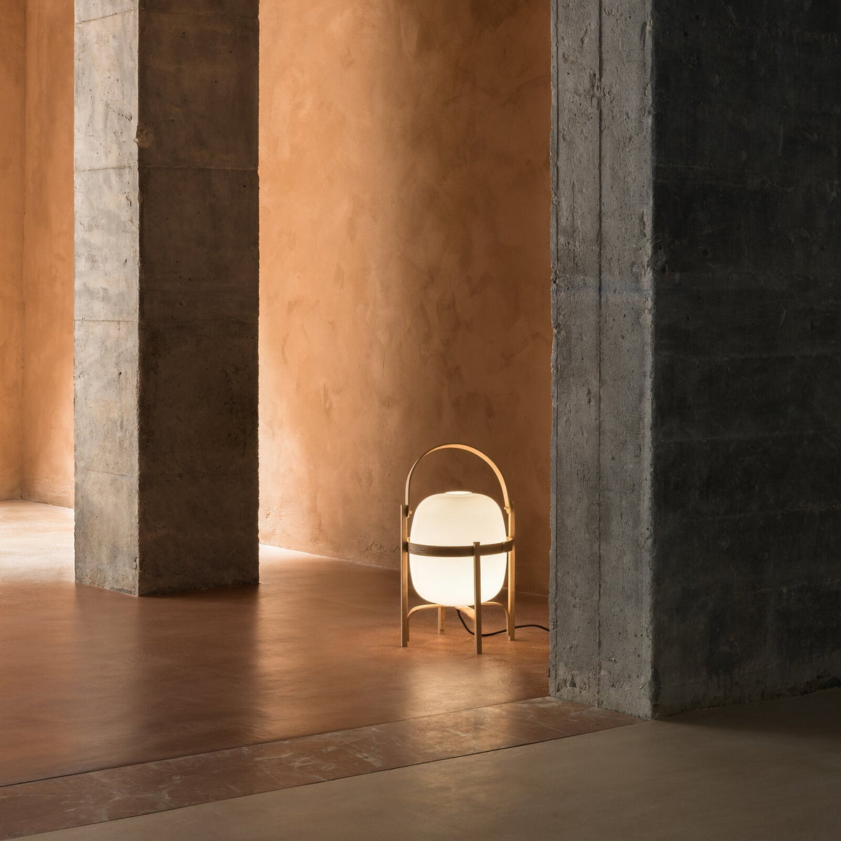 Grela Lantern Table Lamp