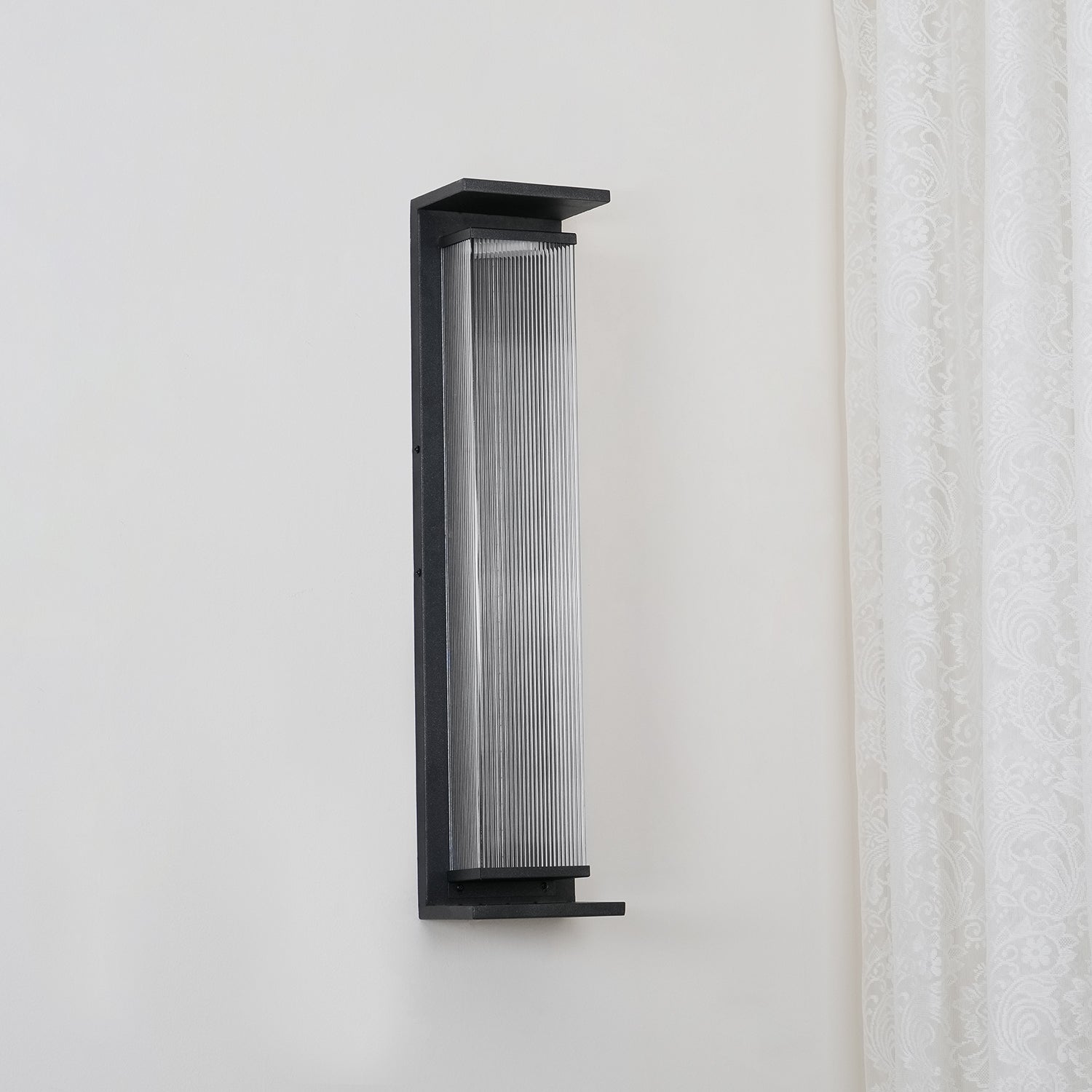 Tolani Outdoor Wall Light