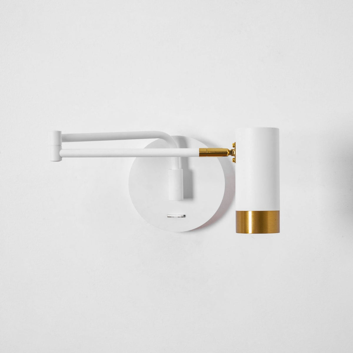 Ponari Linear Wall Light