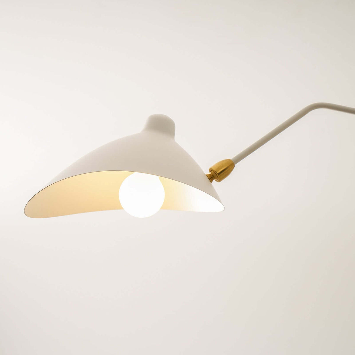 Samavar Linear Ceiling Light