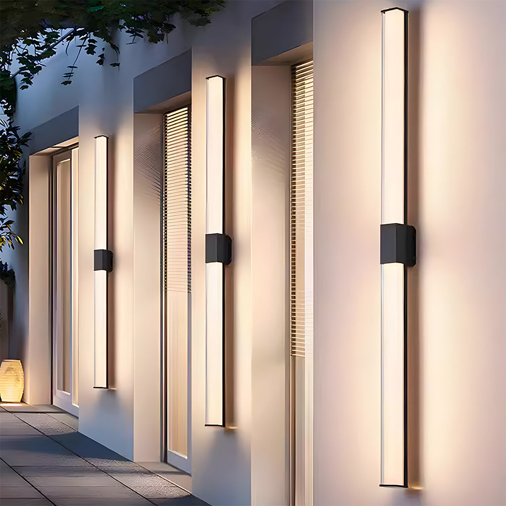 Mellaro Outdoor Wall Light