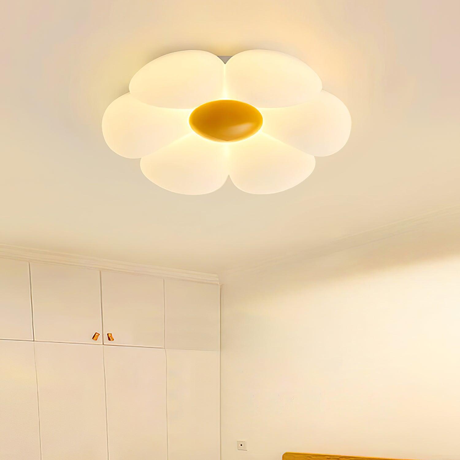 Soleaf Ceiling Light