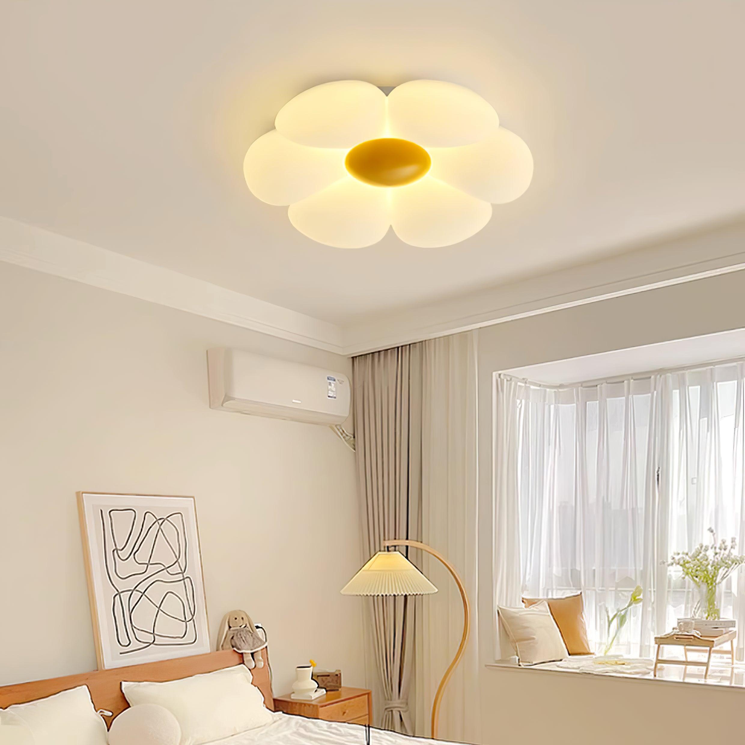 Soleaf Ceiling Light