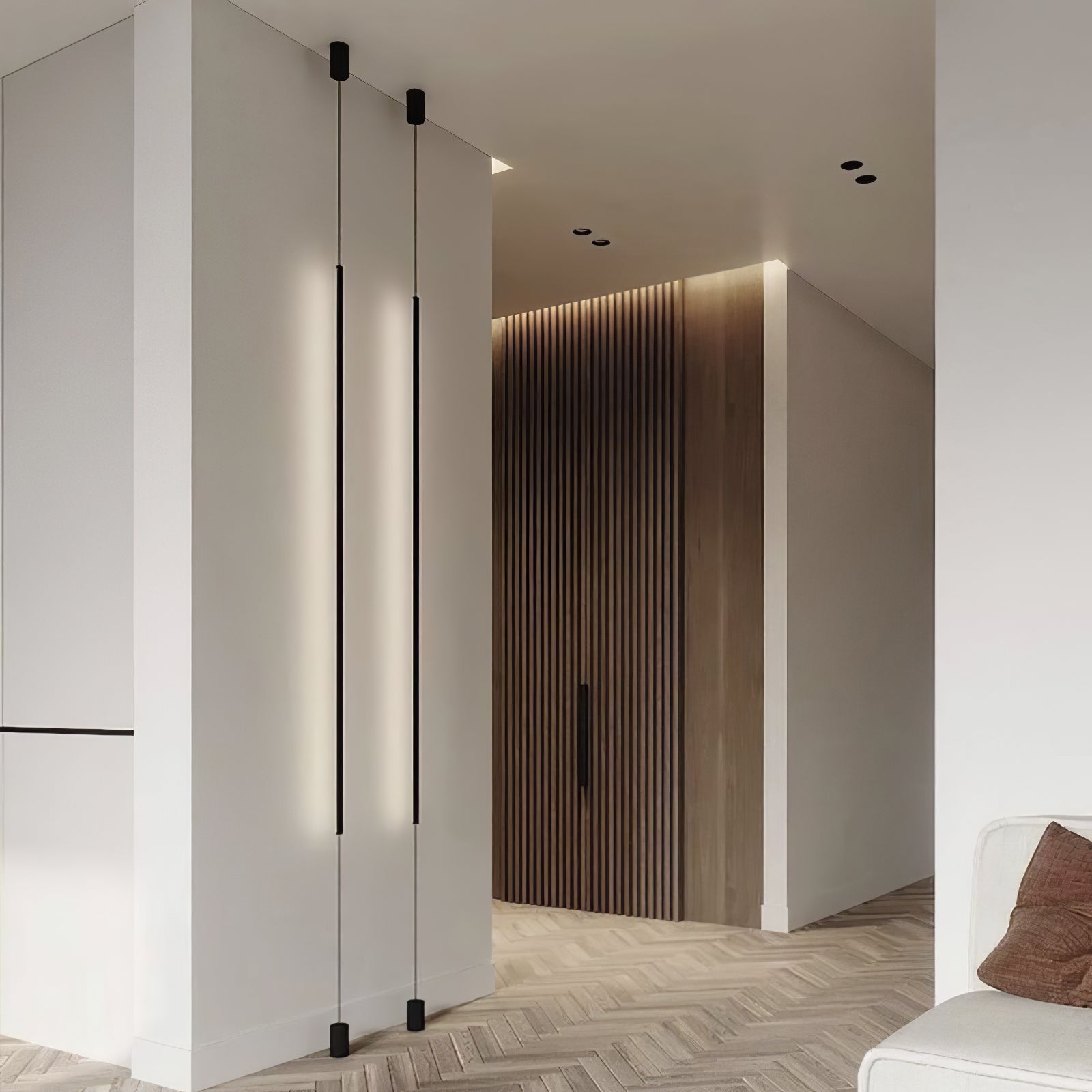Tolvero Floor to Ceiling Light