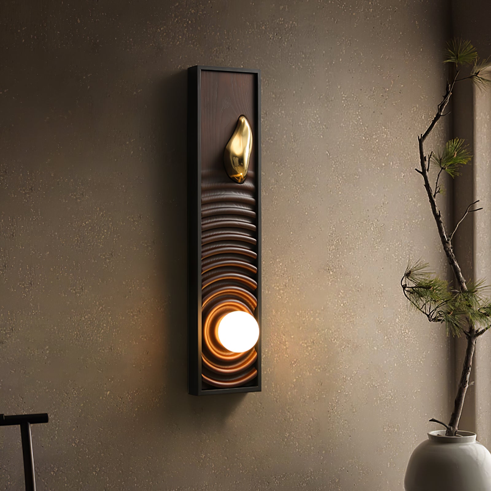 Moluze Wooden Wall Light
