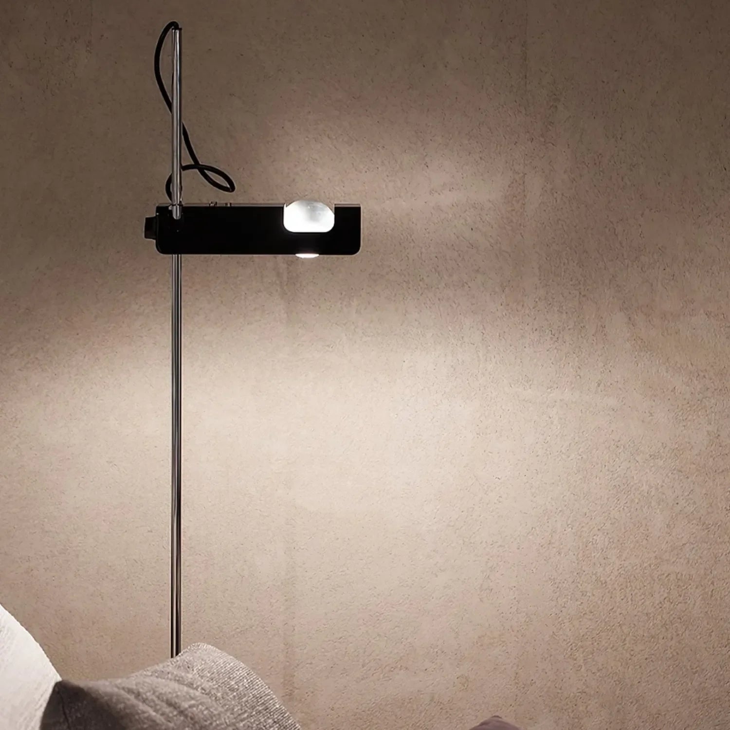 Sider Floor Lamp