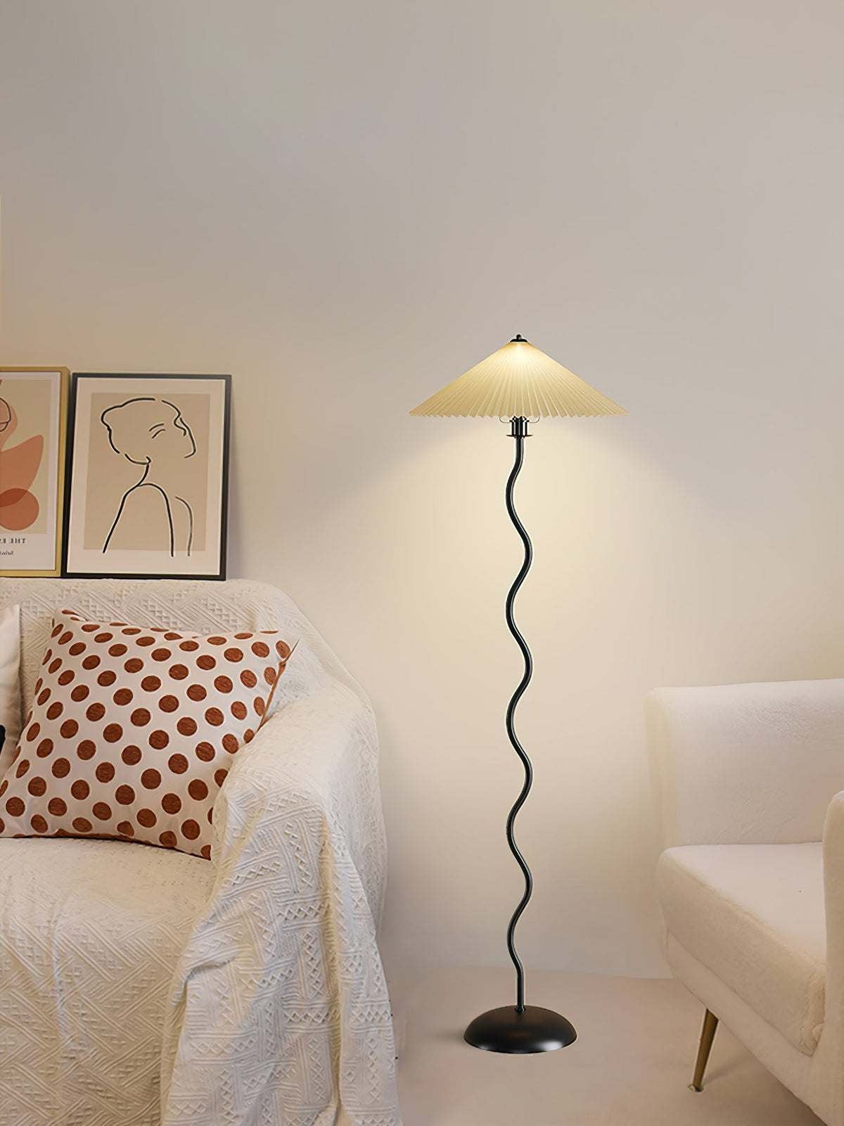 Giko Wavy Floor Lamp