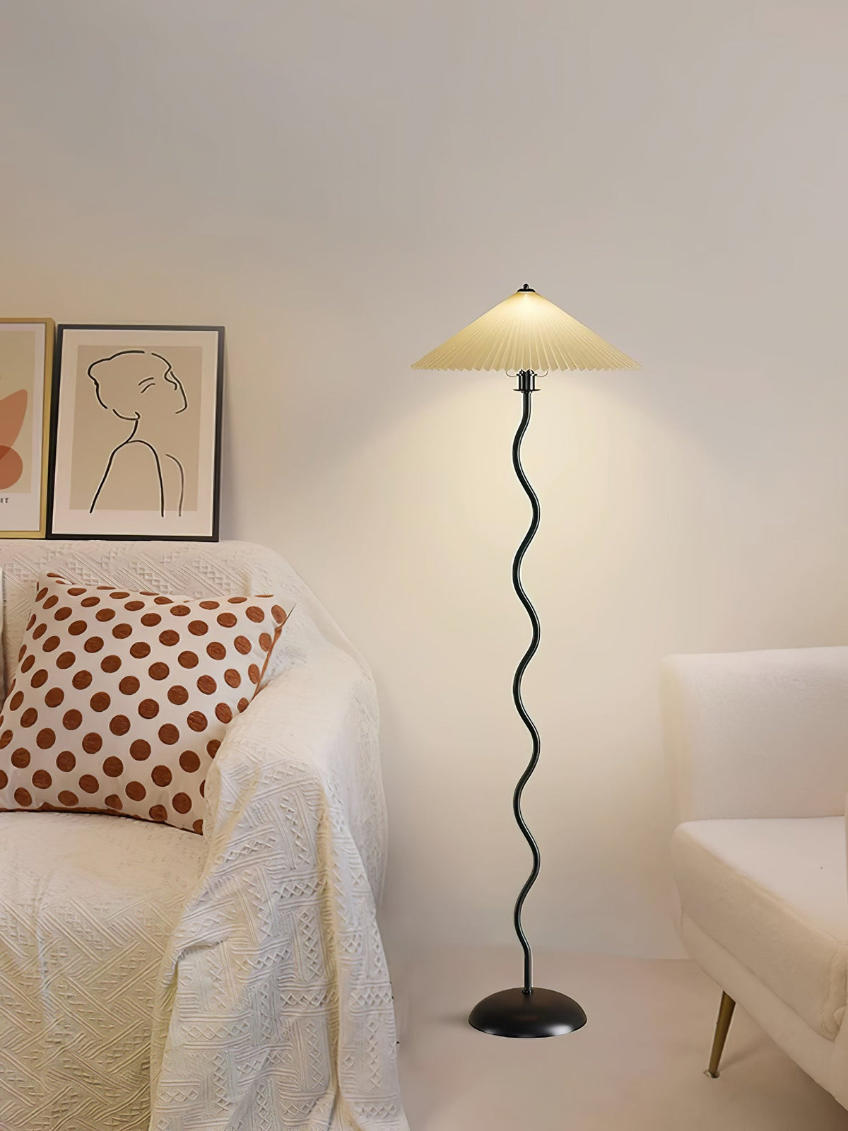 Giko Wavy Floor Lamp