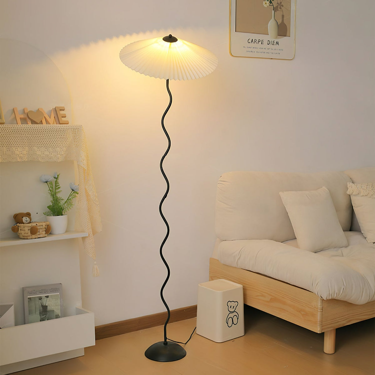 Giko Wavy Floor Lamp