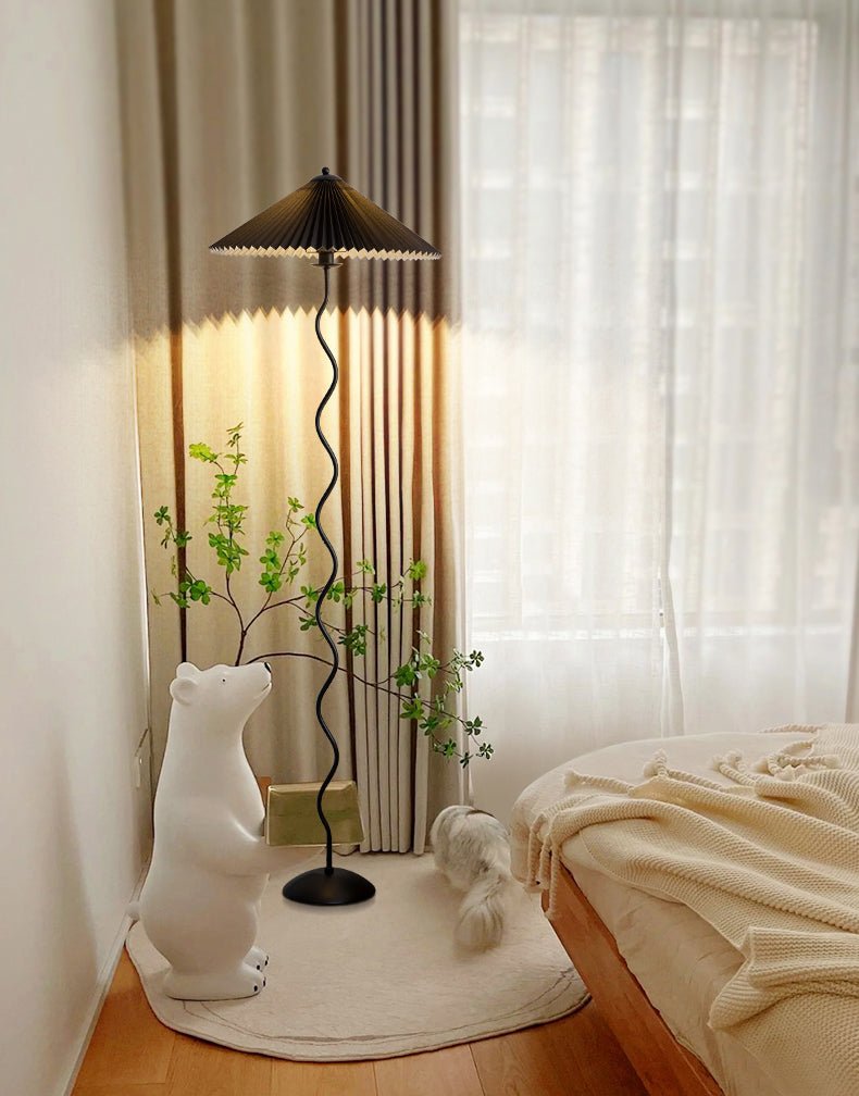 Giko Wavy Floor Lamp