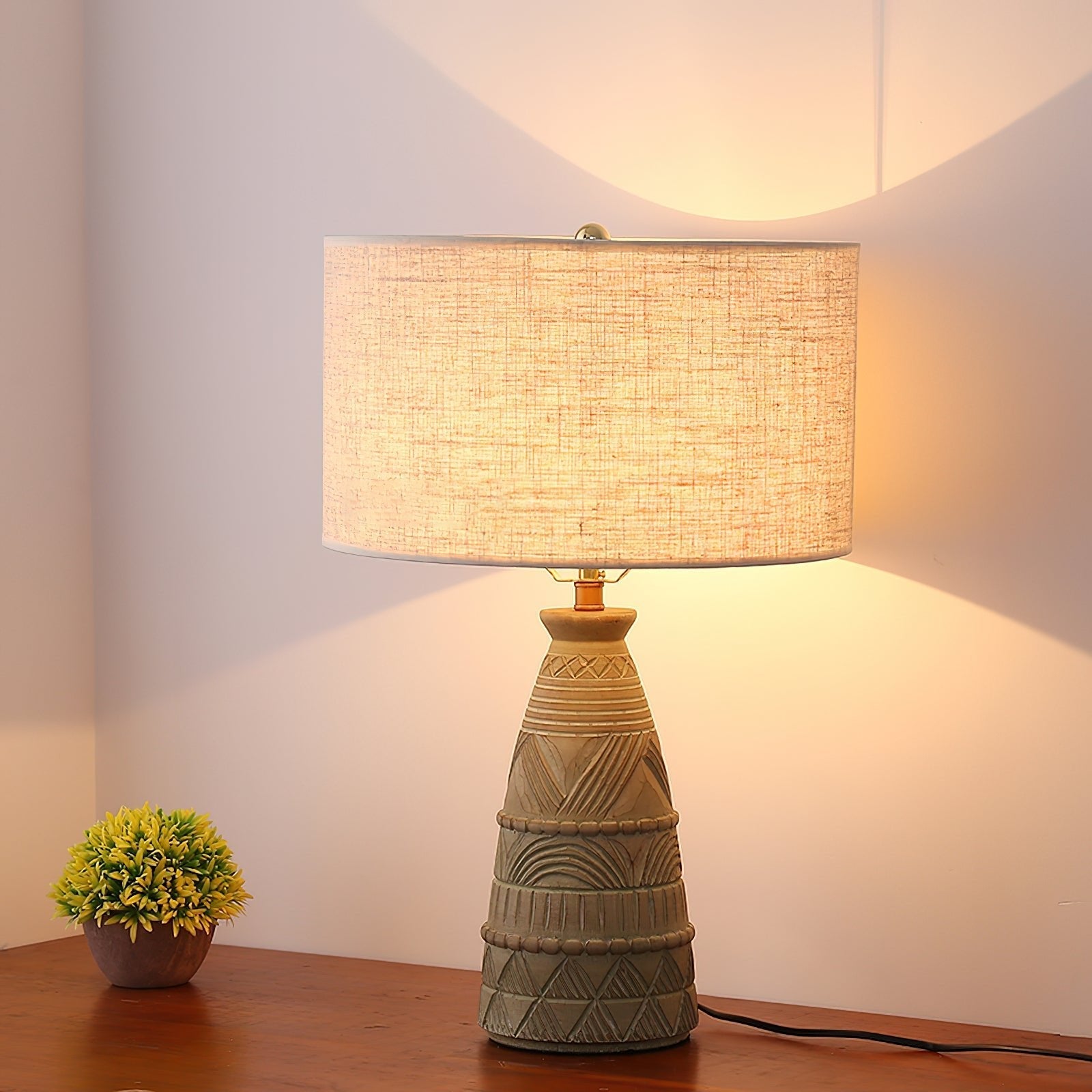 Silsan Table Lamp