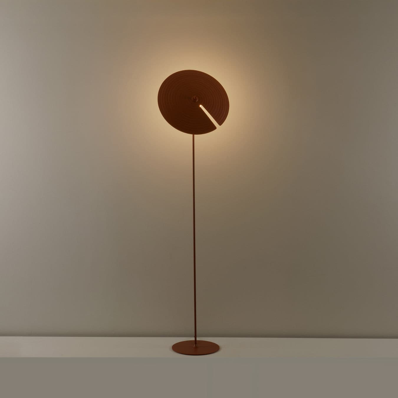 Mezon Floor Lamp