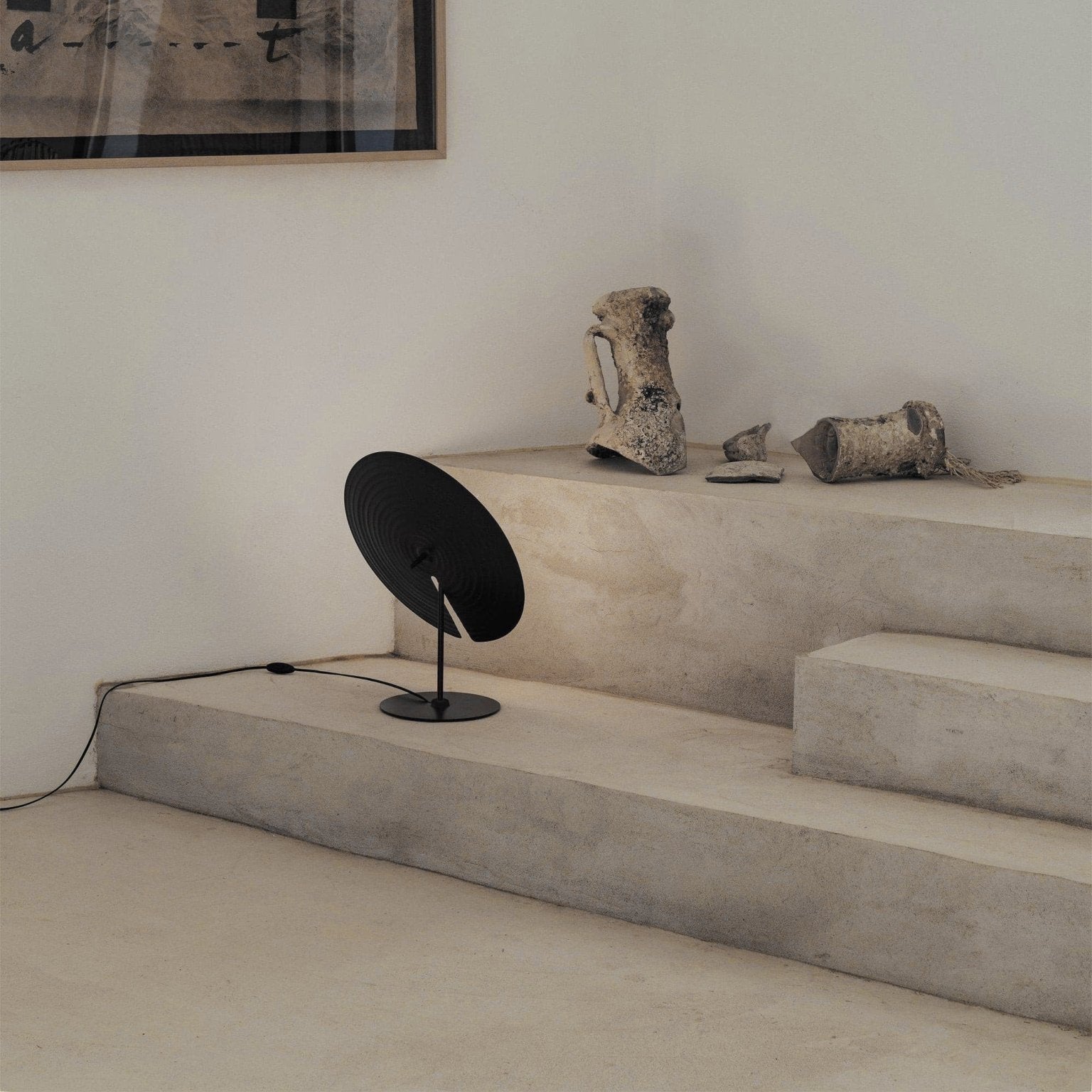 Mezon Table Lamp