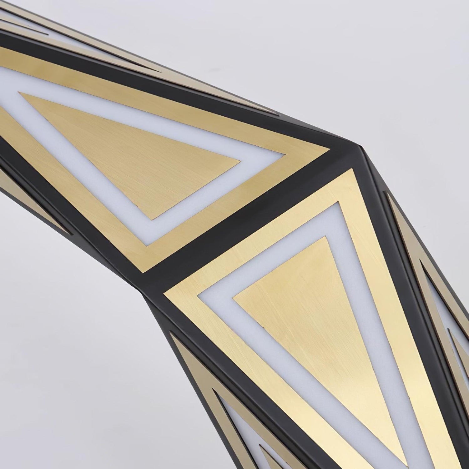 Sosenfis Floor Lamp