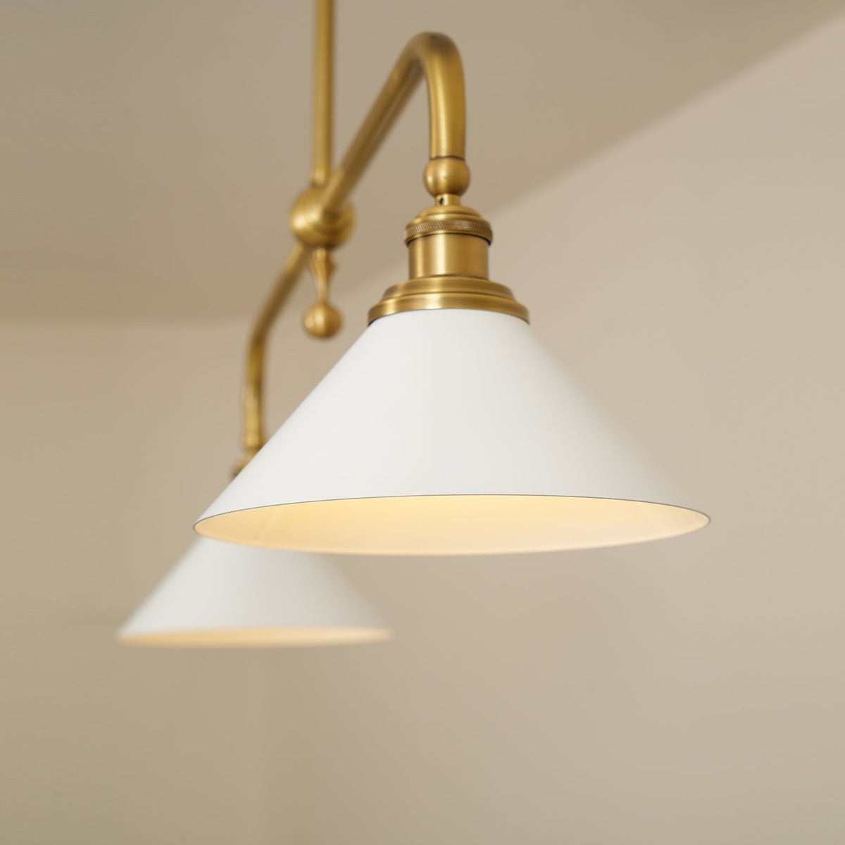 Nissiko Linear Pendant Light