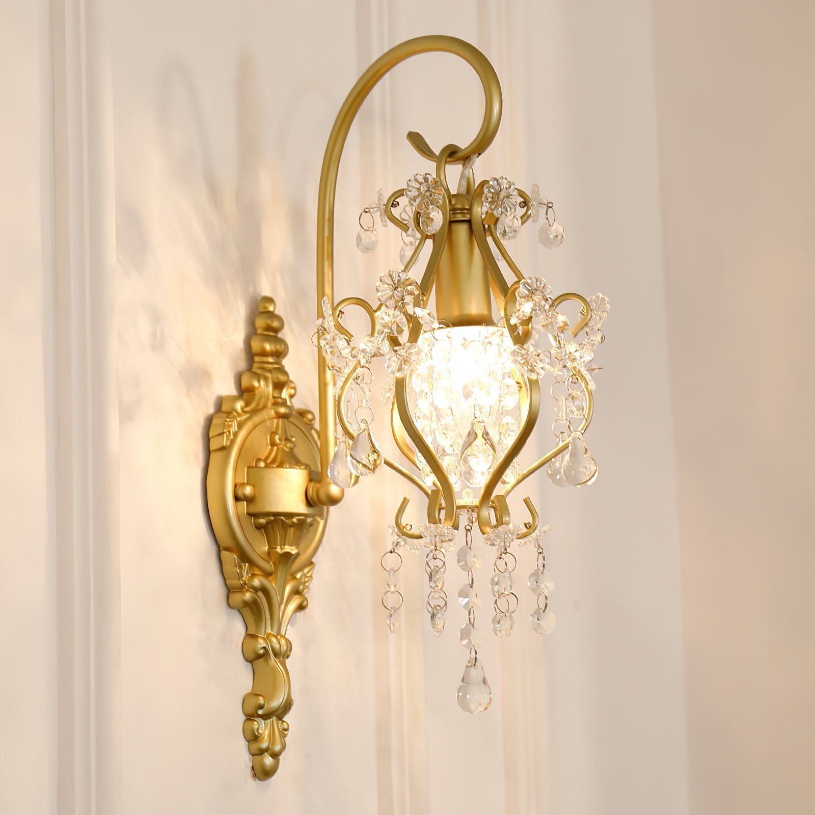 Tevo Crystal Wall Light