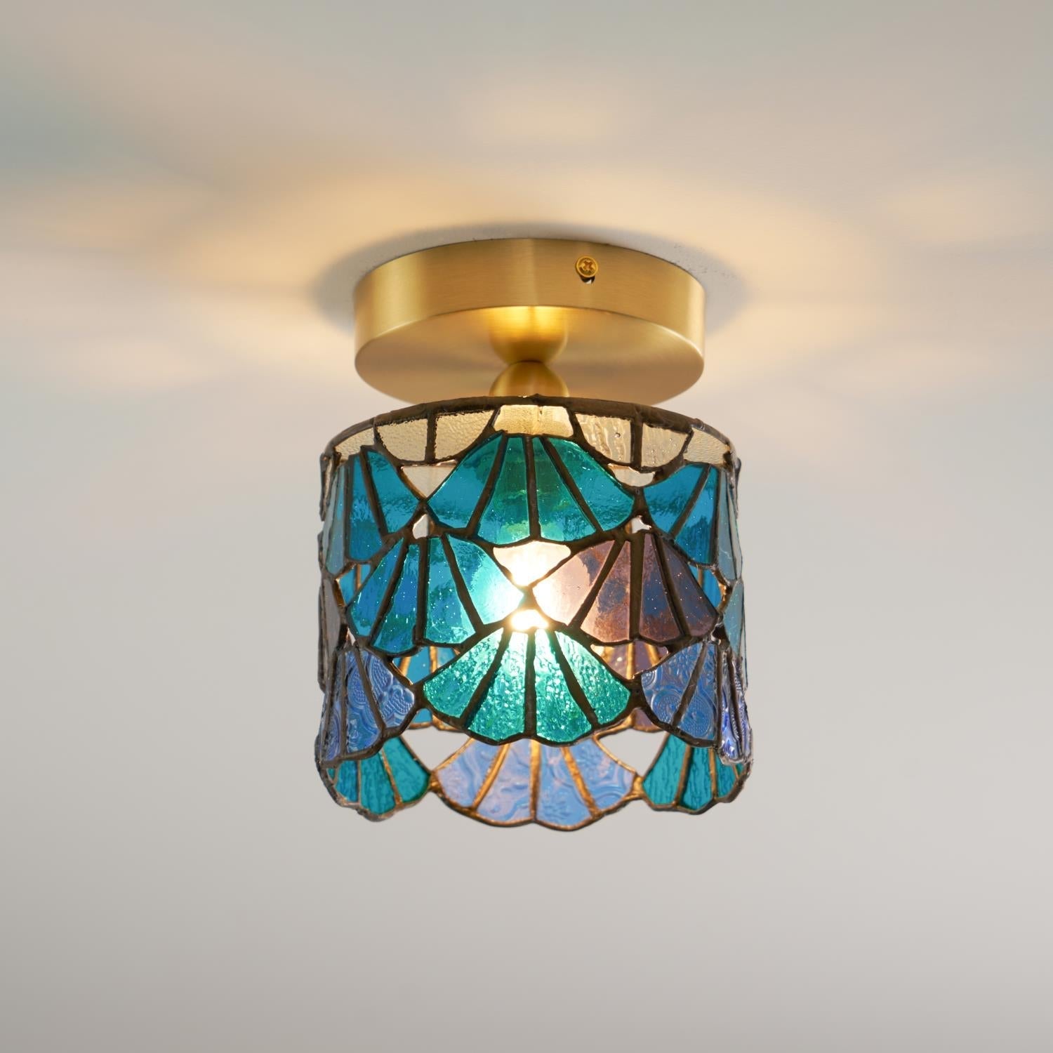 Vezari Tiffany Ceiling Light