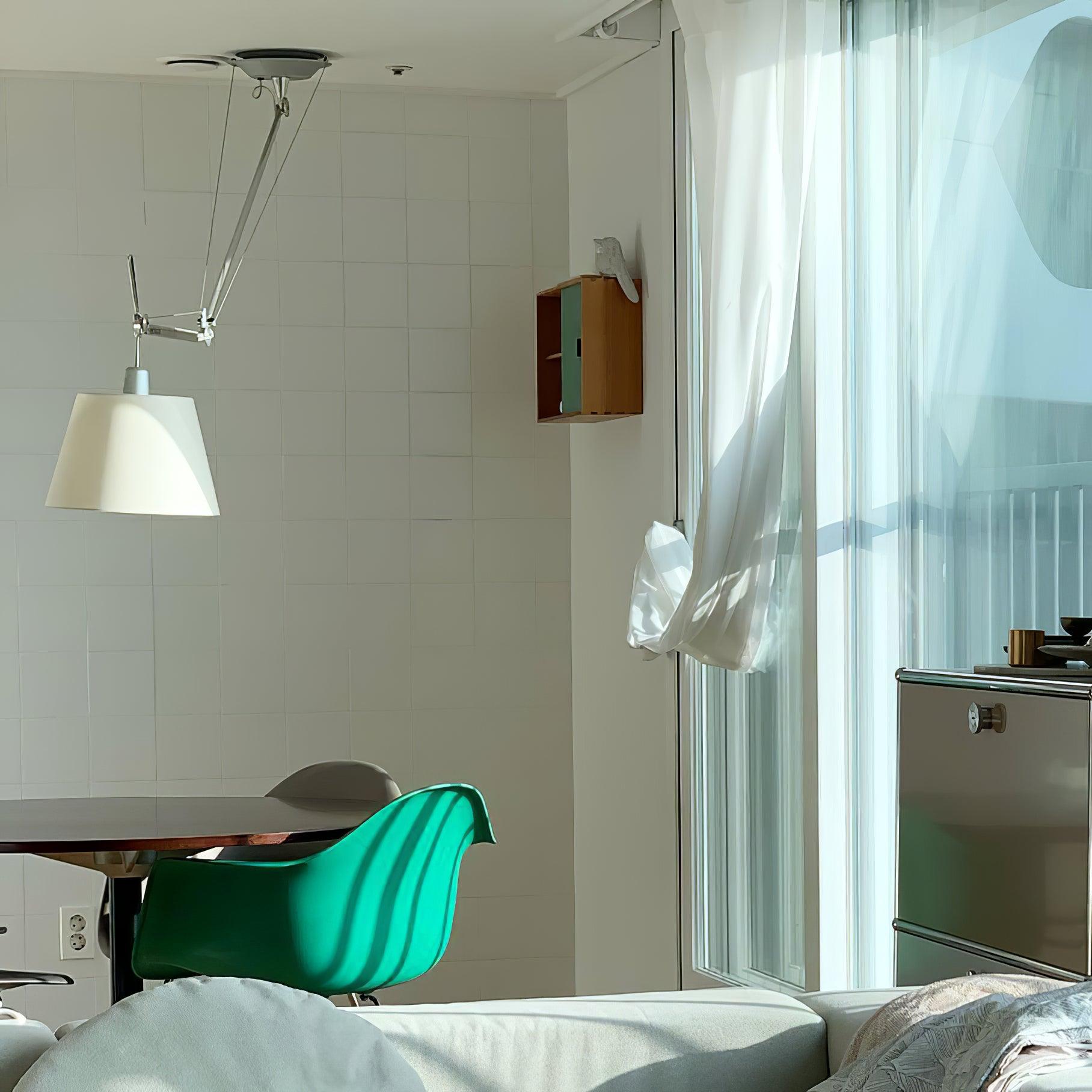 Roheva Ceiling Light