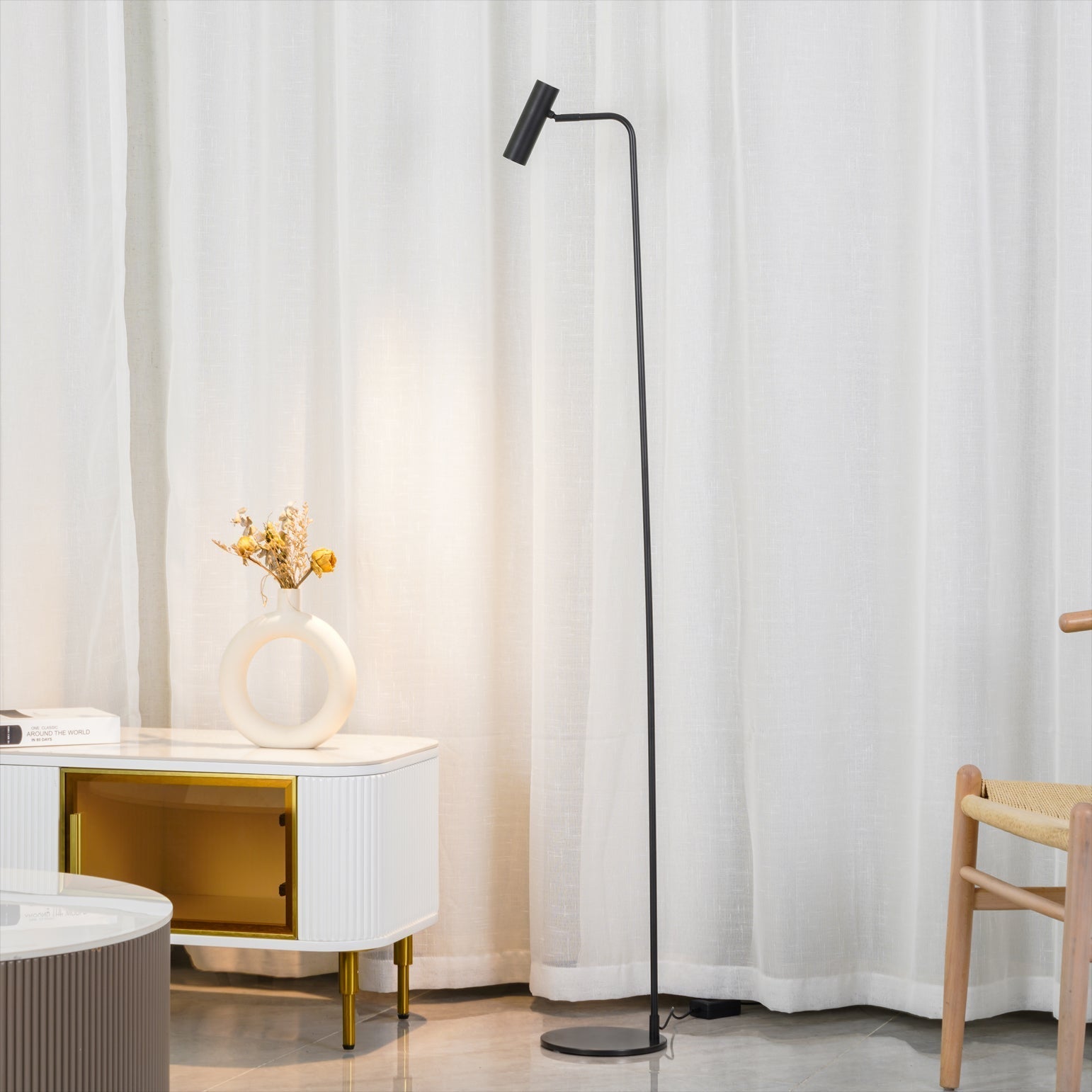Zelvano Floor Lamp