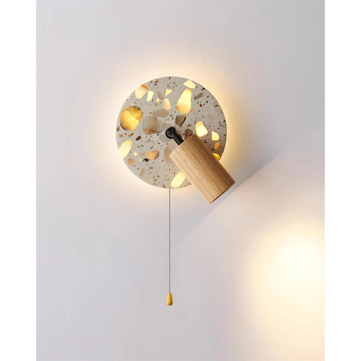 Tanavis Wall Light