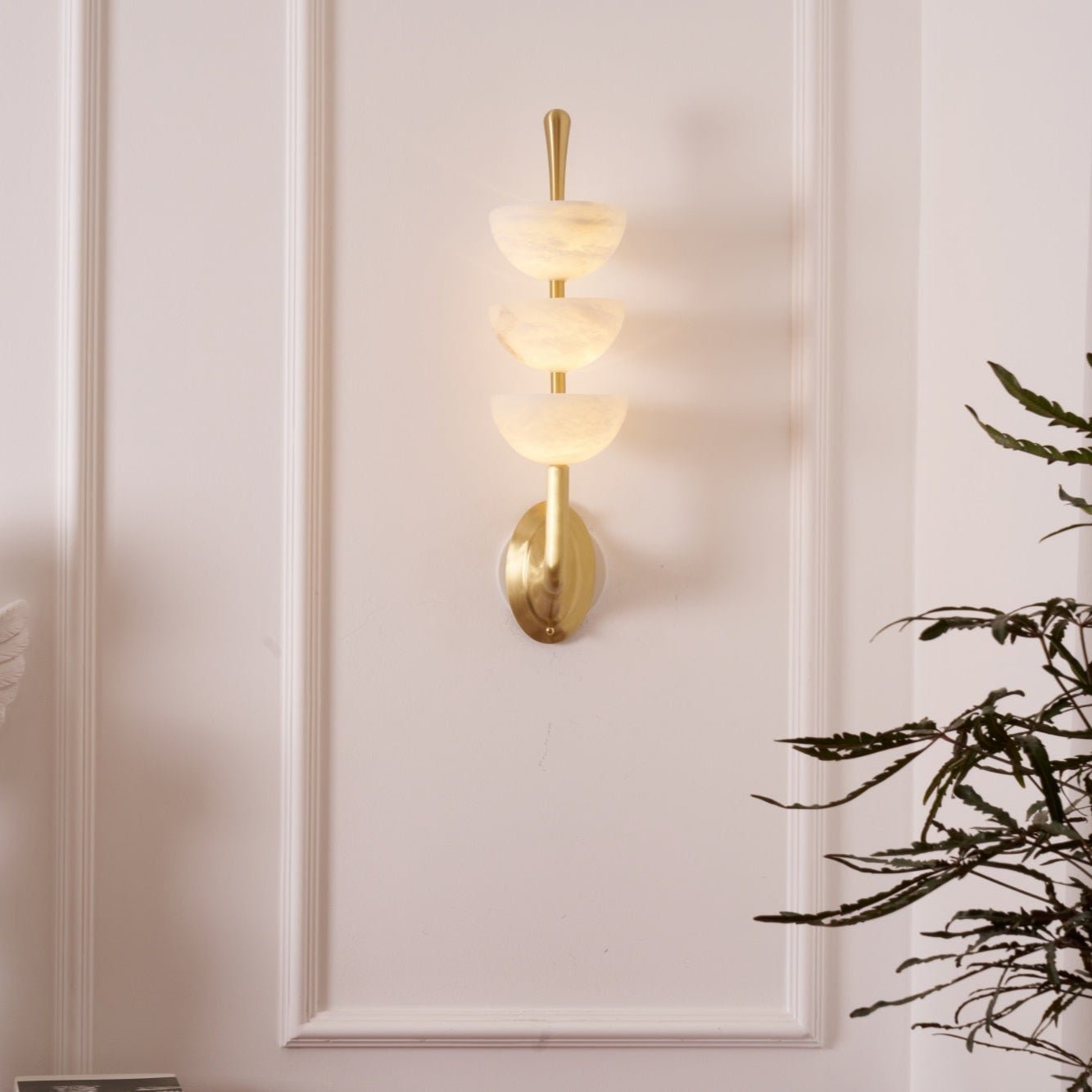 Acerdy Alabaster Wall Light